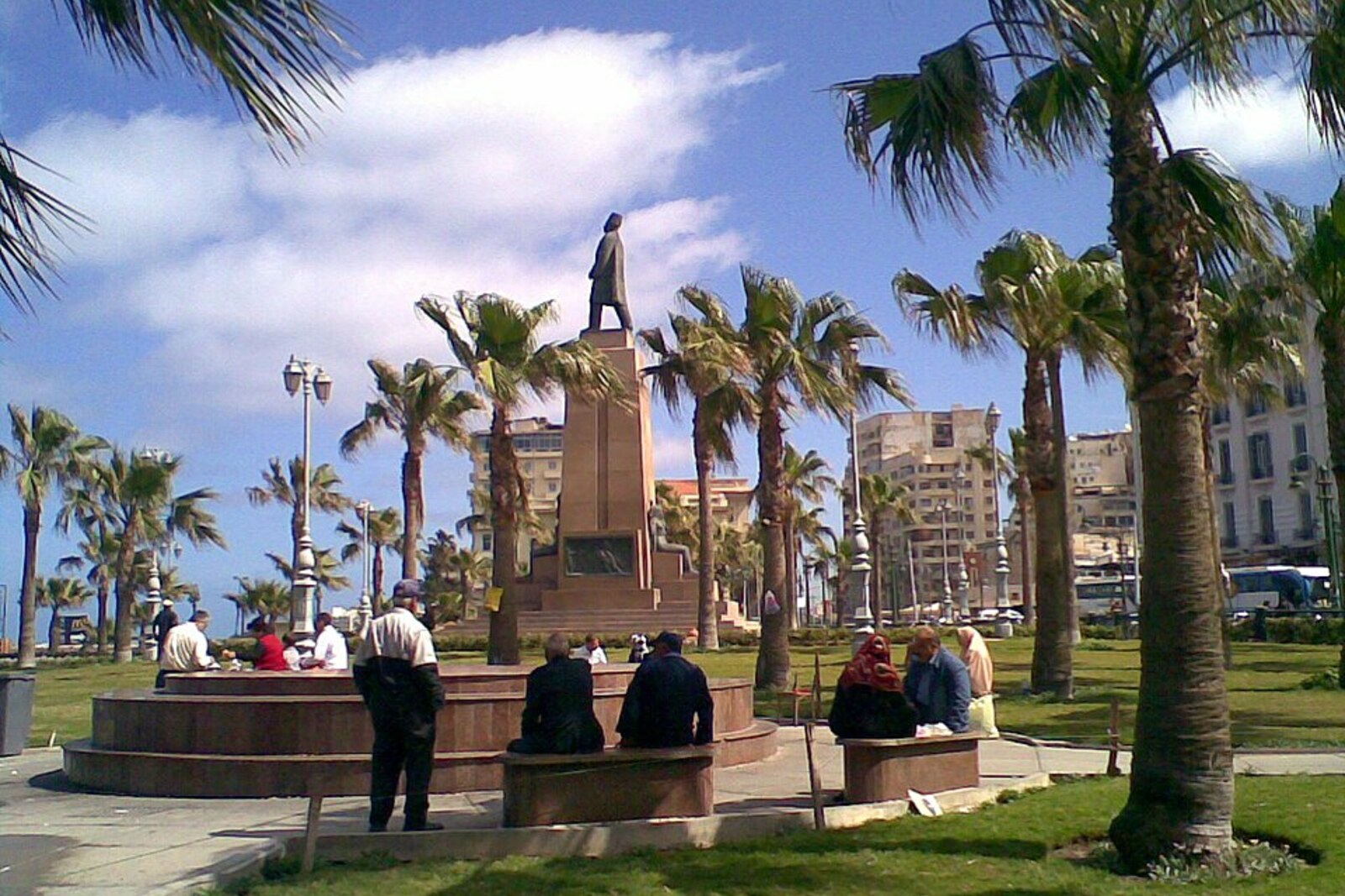 Monument to Saad Zaghloul in a square in Alexandria.