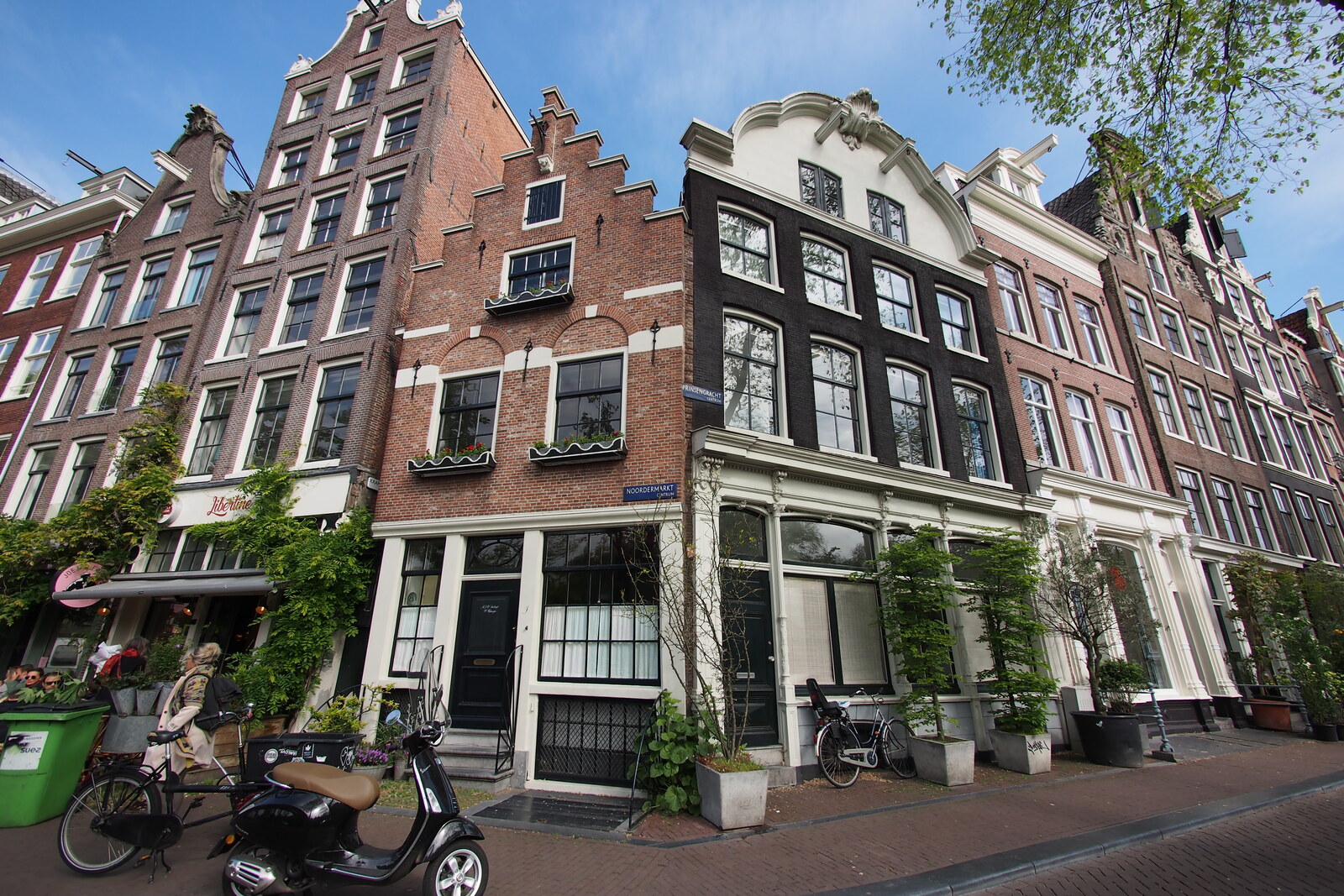 Noordermarkt: a stop on Amsterdam's canal-ring walk.