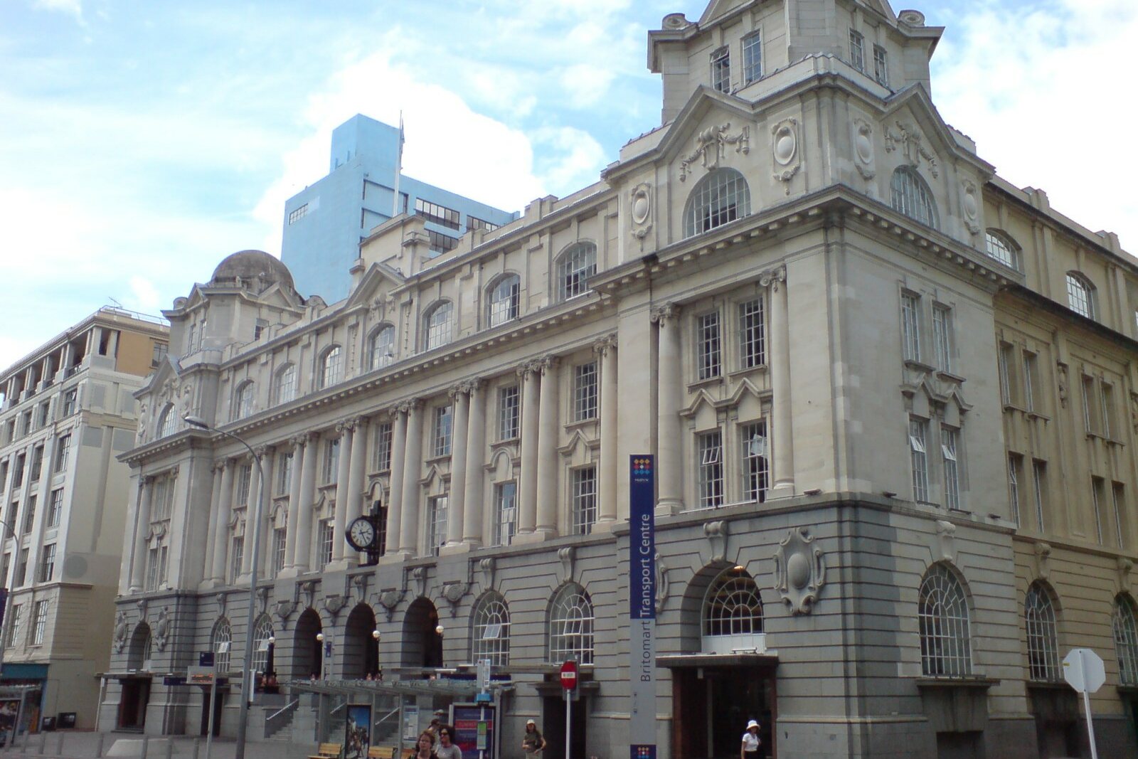 Te Komititanga and the former Chief Post Office