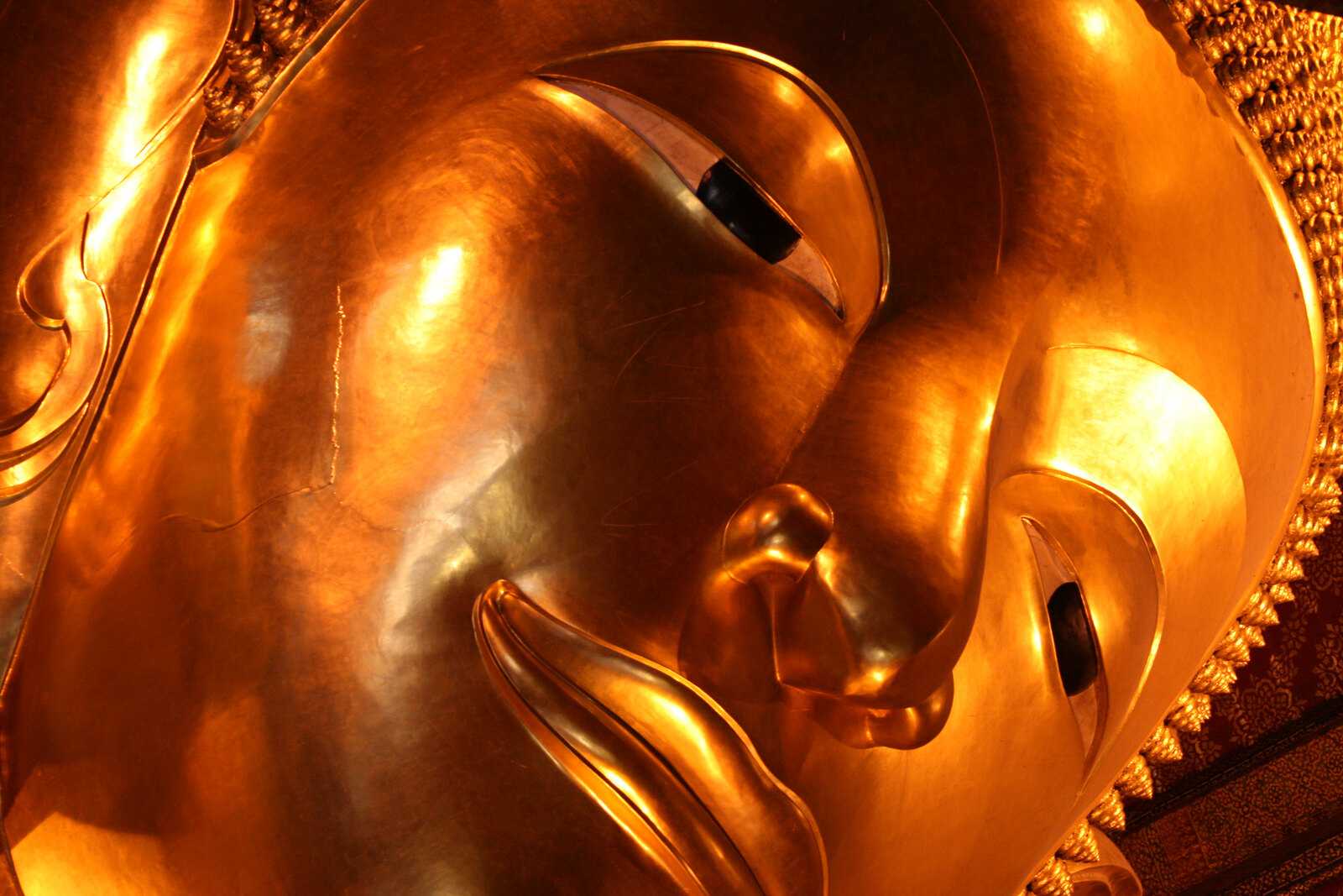 The Reclining Buddha at Wat Pho
