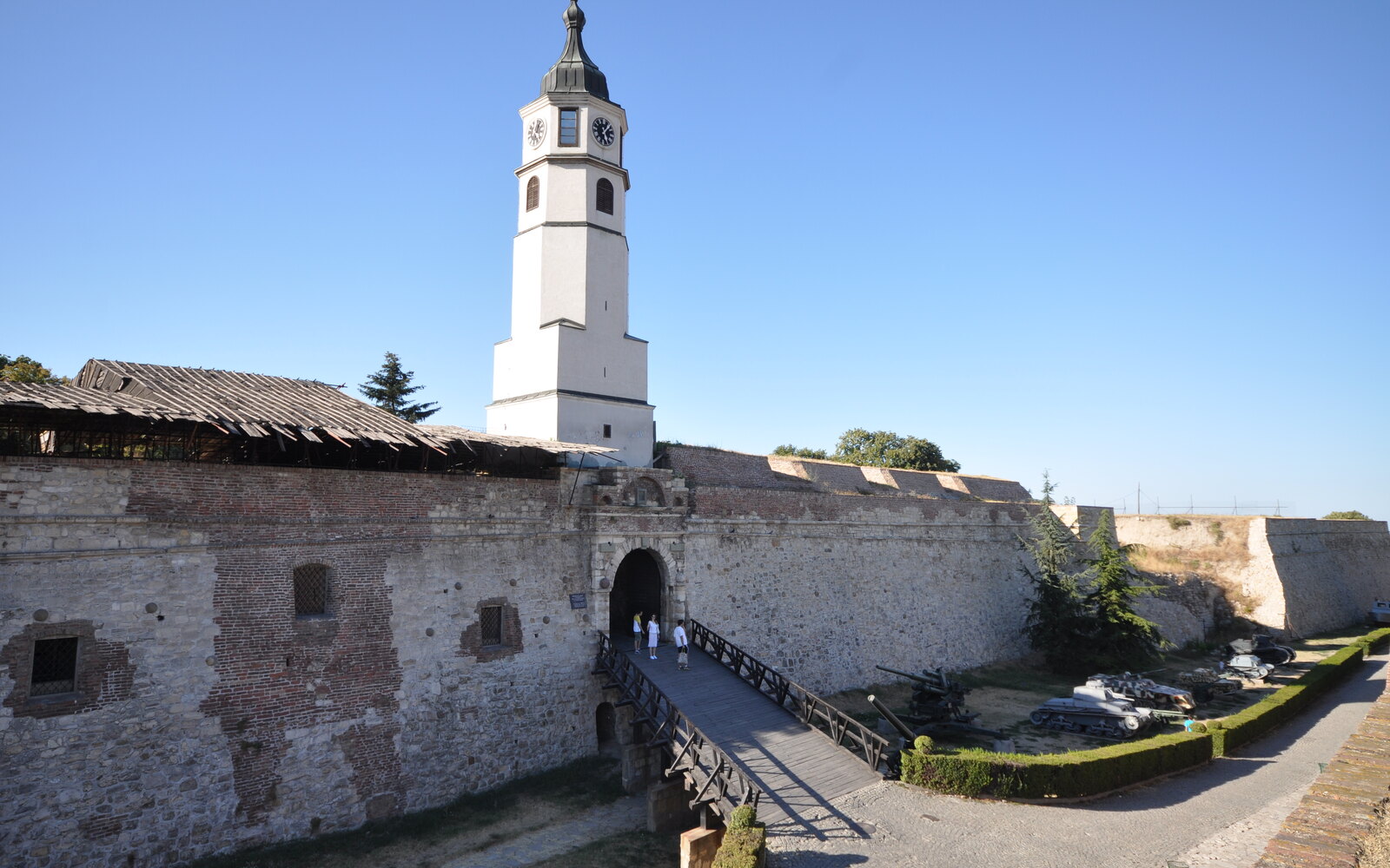 Clock Gate and the white clock tower of Belgrade Fortress.