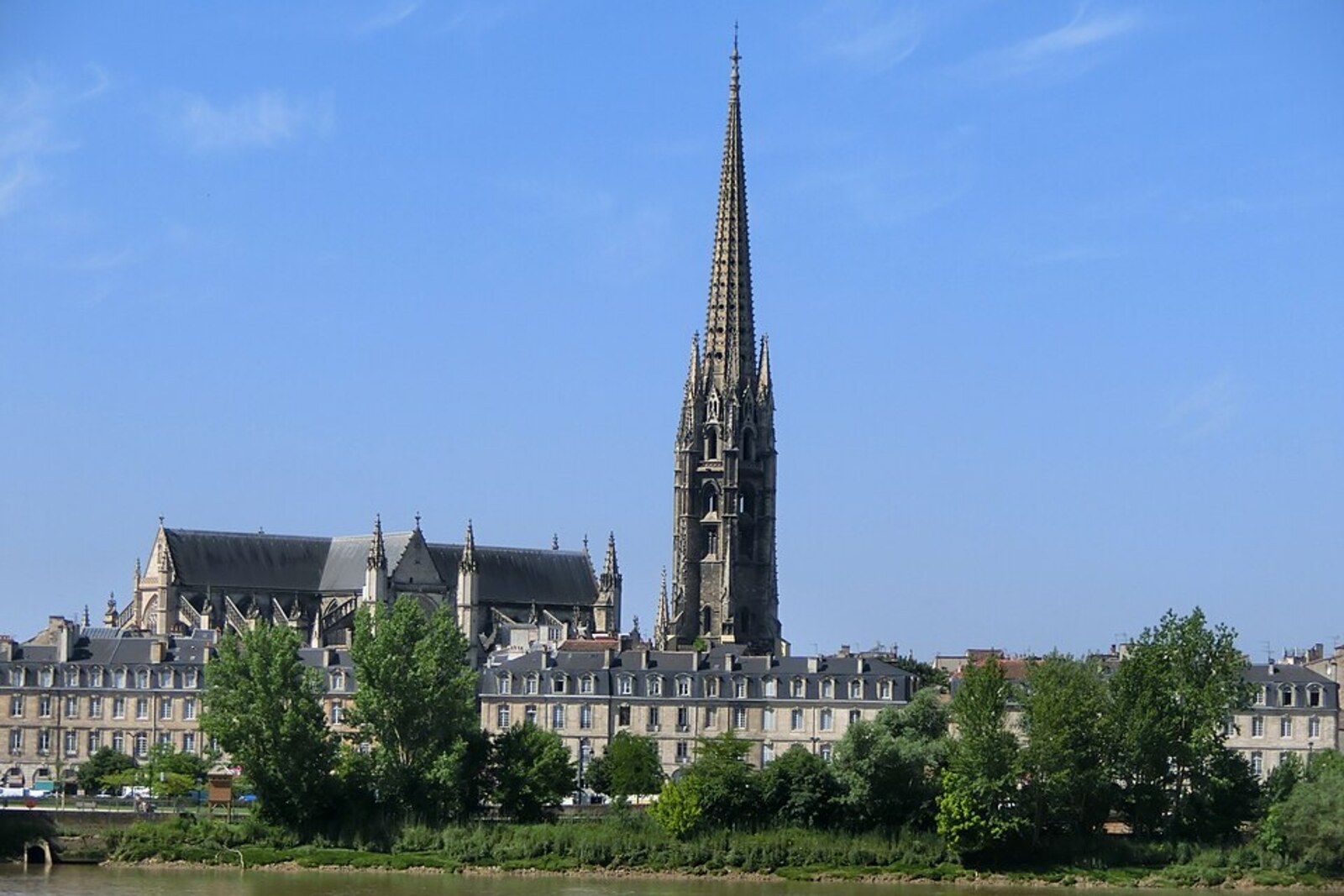 Saint-Michel Basilica