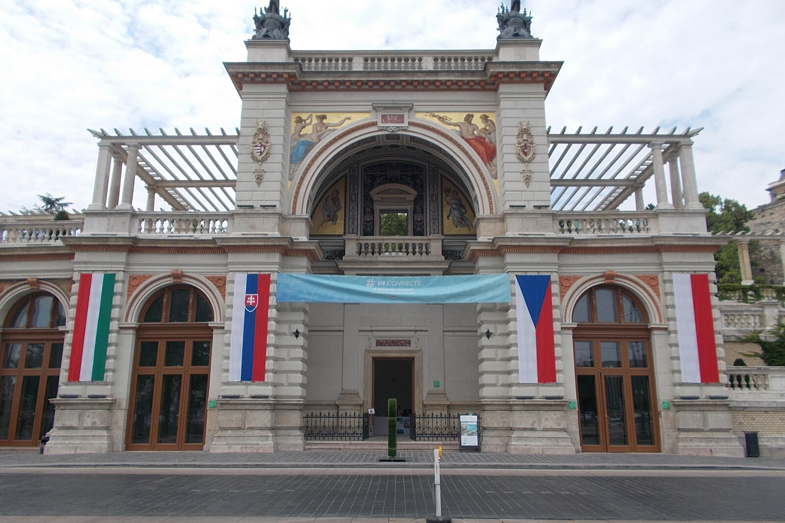 The staircase pavilion of Várkert Bazár, with its richly decorated façade.