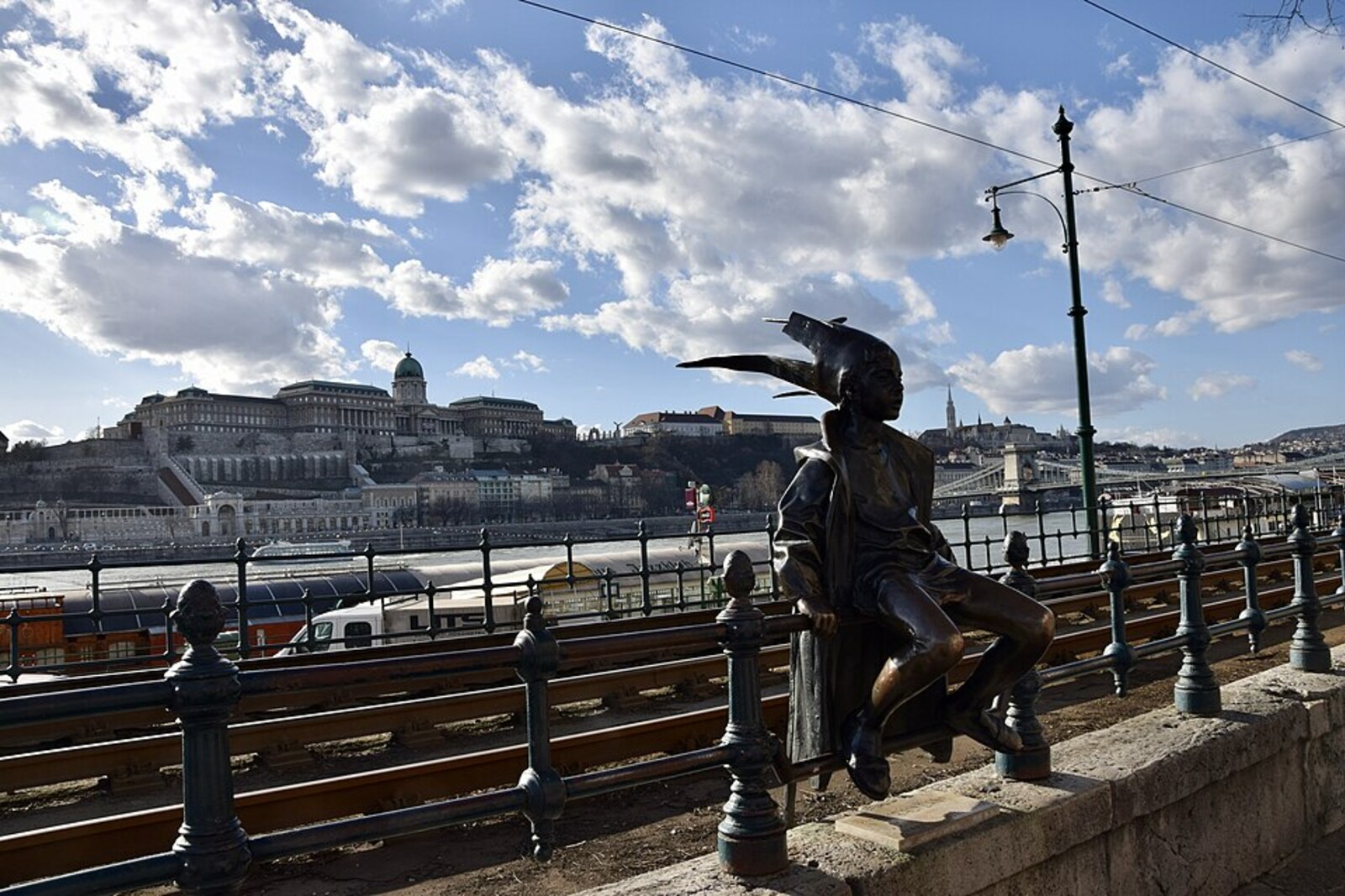 Statue “Little Princess”