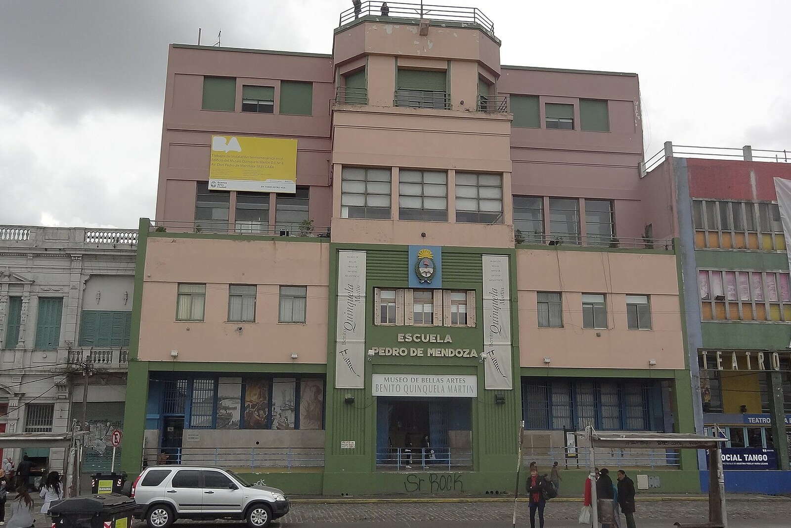Façade of the Benito Quinquela Martín school and museum on Pedro de Mendoza Avenue.
