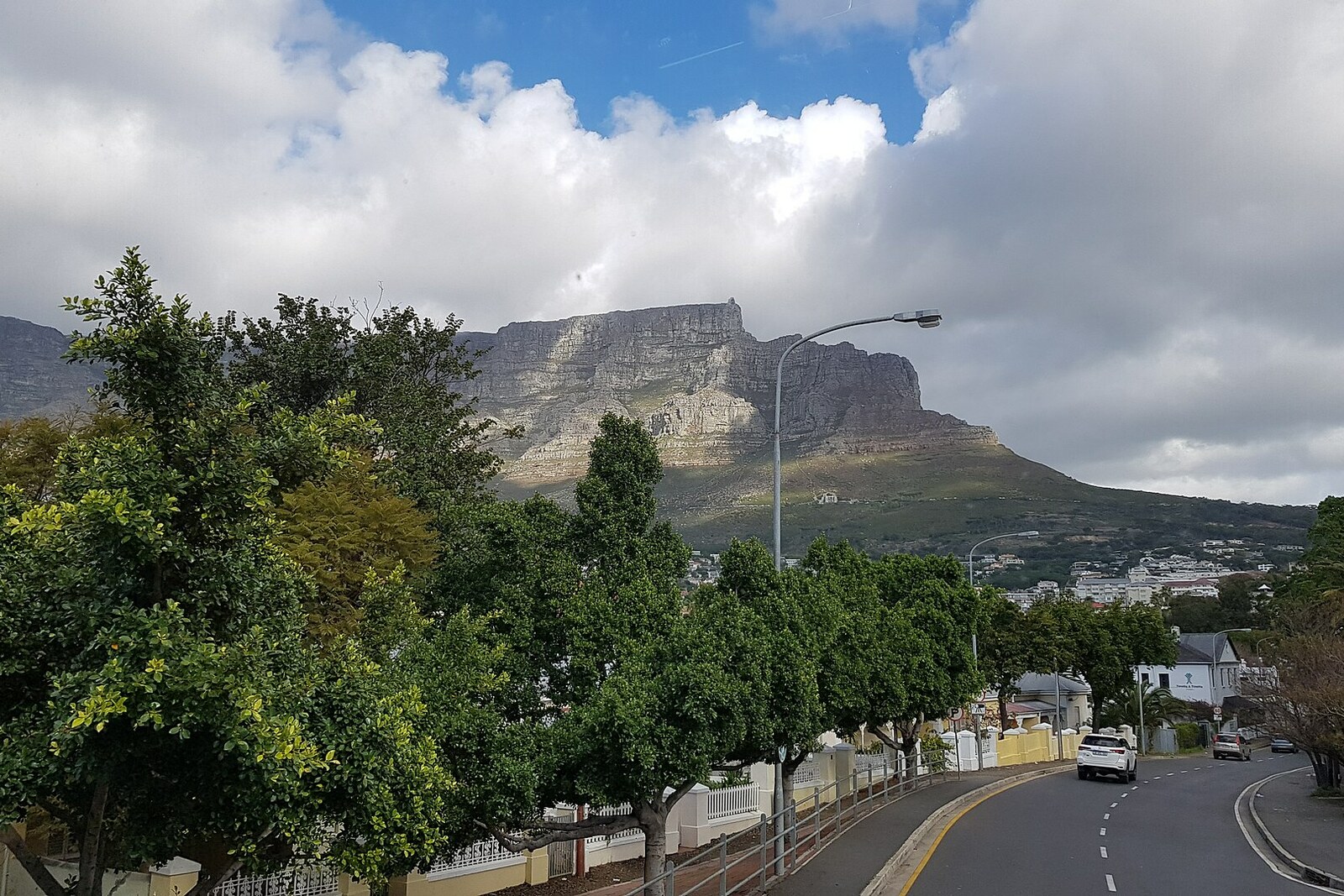 View of Table Mountain from Kloof Nek Road, the starting area of the Pipe Track.