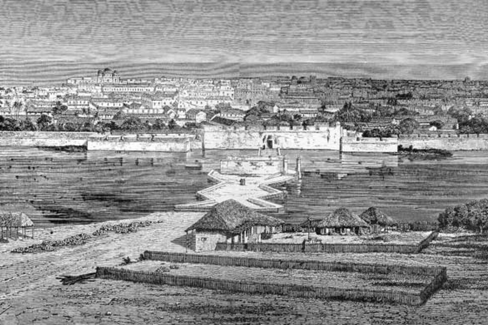 19th-century engraving depicting the Media Luna Ravelin and San Felipe Fortress against the backdrop of the city