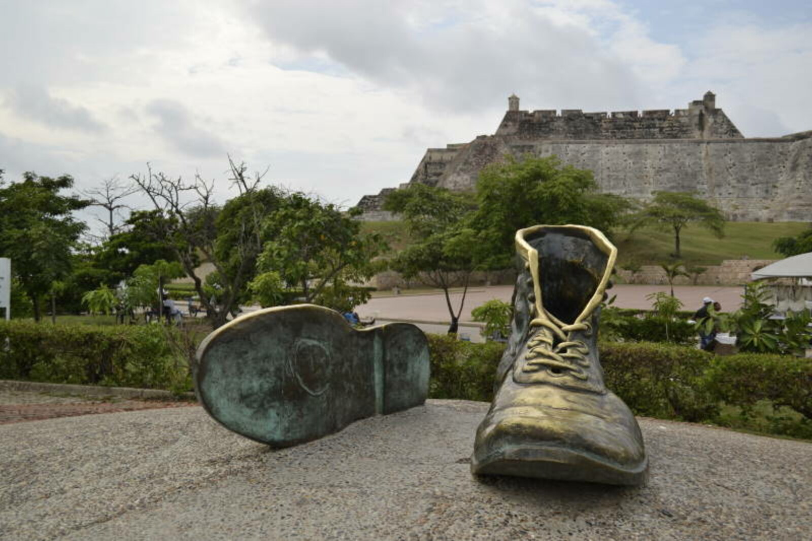 Bronze boots on a pedestal at the foot of San Felipe Fortress