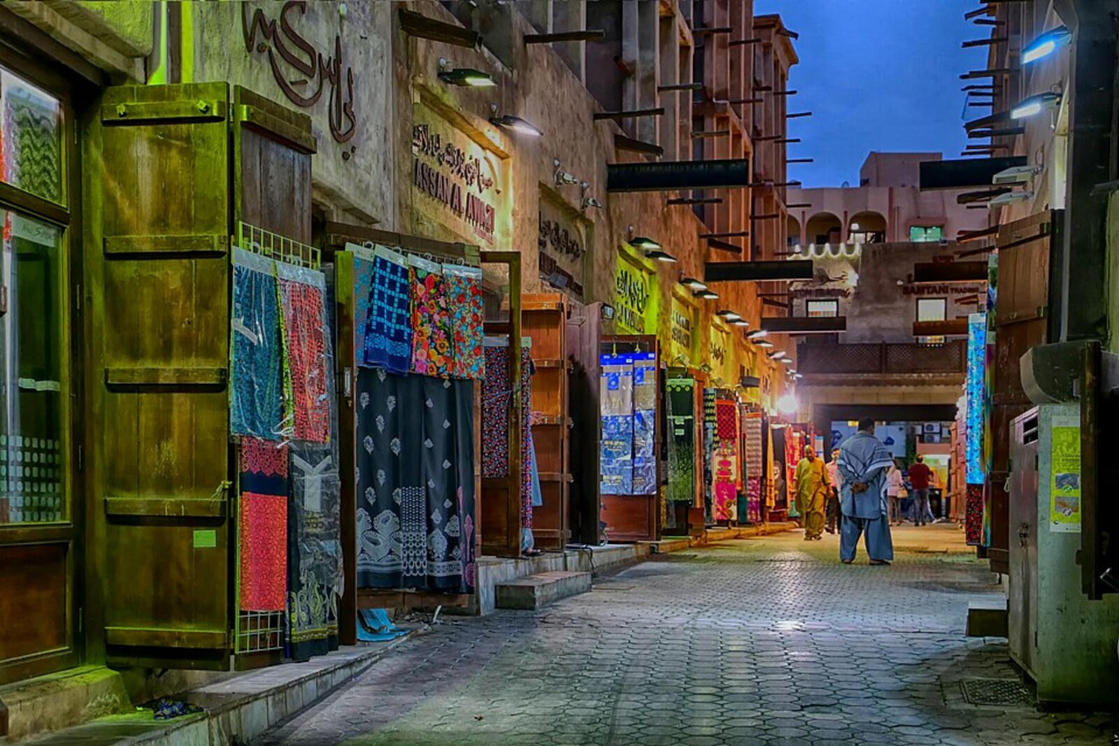 Disembarking in Deira: another rhythm of the same city
