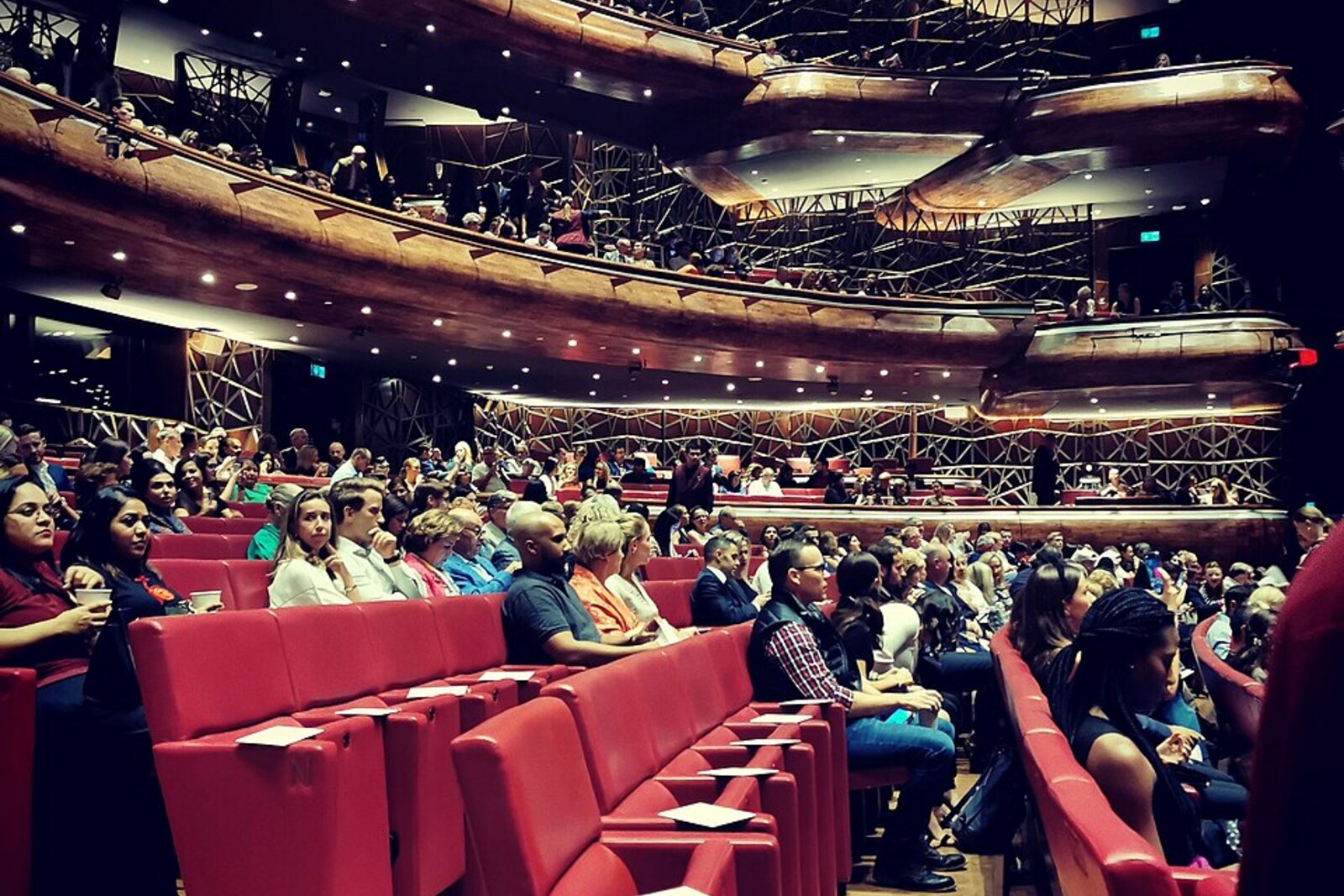 Dubai Opera