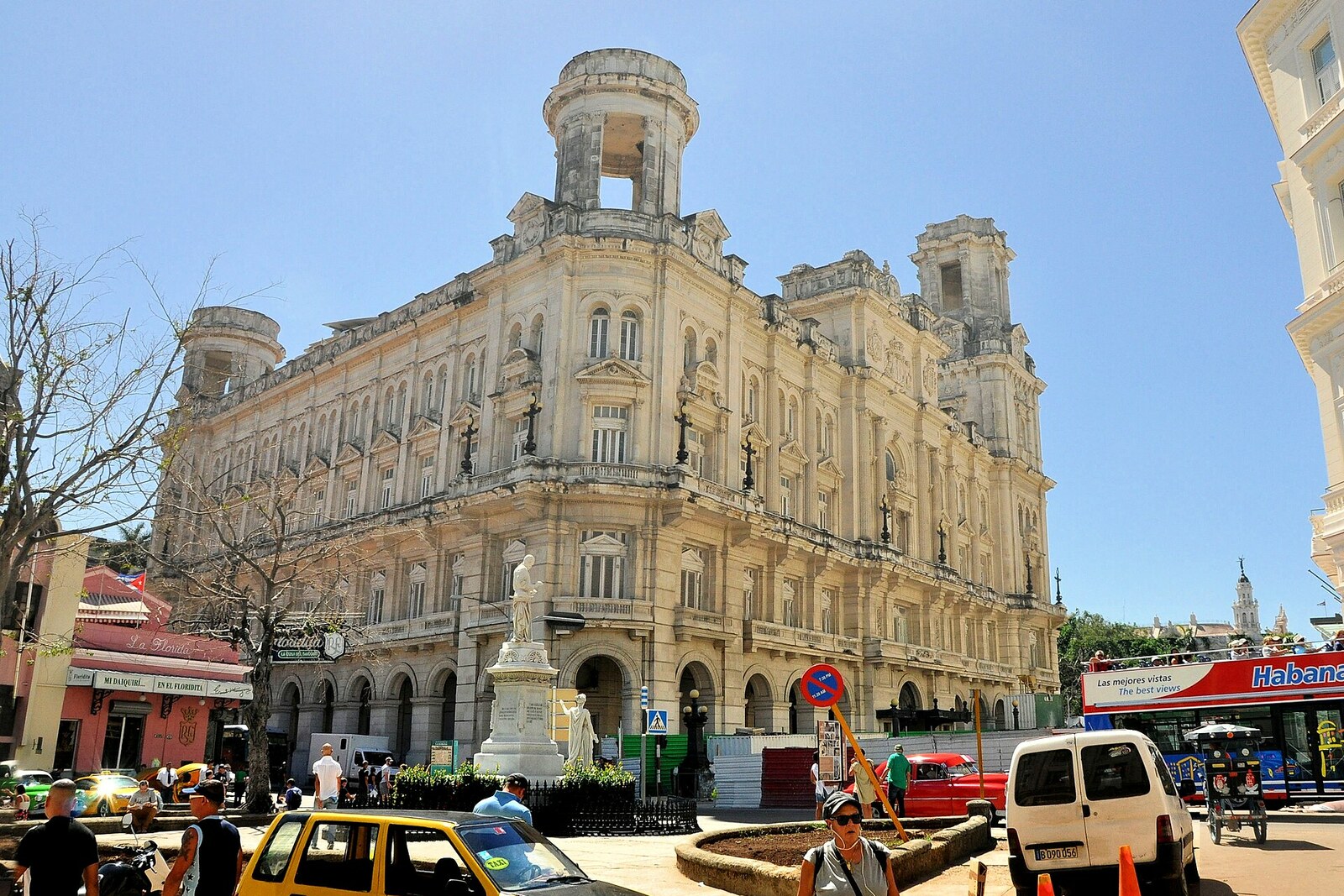 Facade of the National Museum of Fine Arts of Cuba on O'Reilly Street