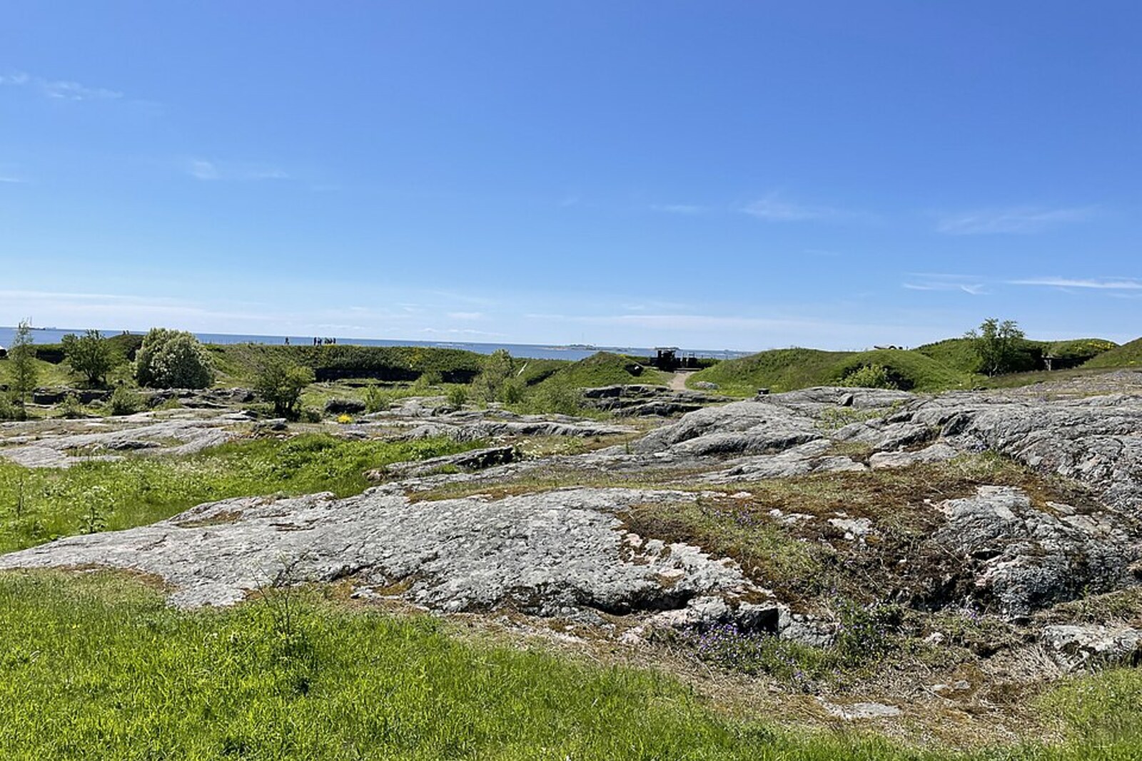 The batteries and ramparts of Kustaanmiekka in Suomenlinna