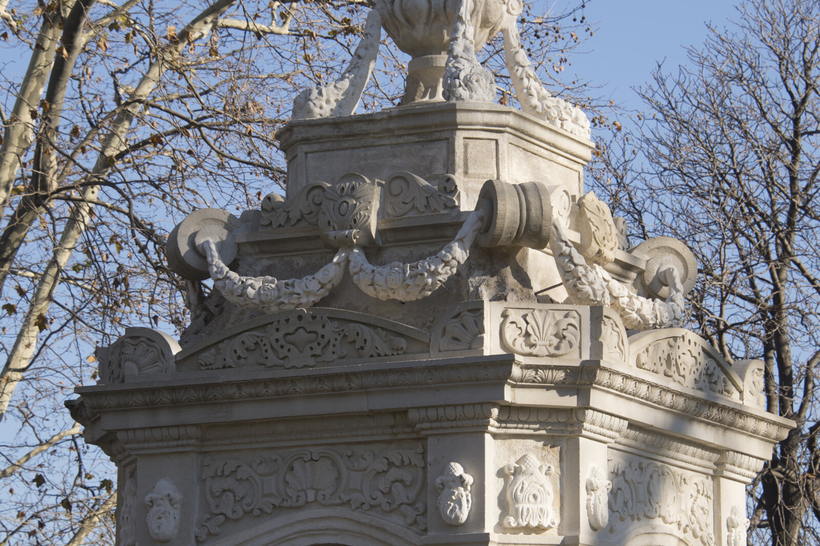 The gates of Topkapı Palace and Gülhane in Istanbul