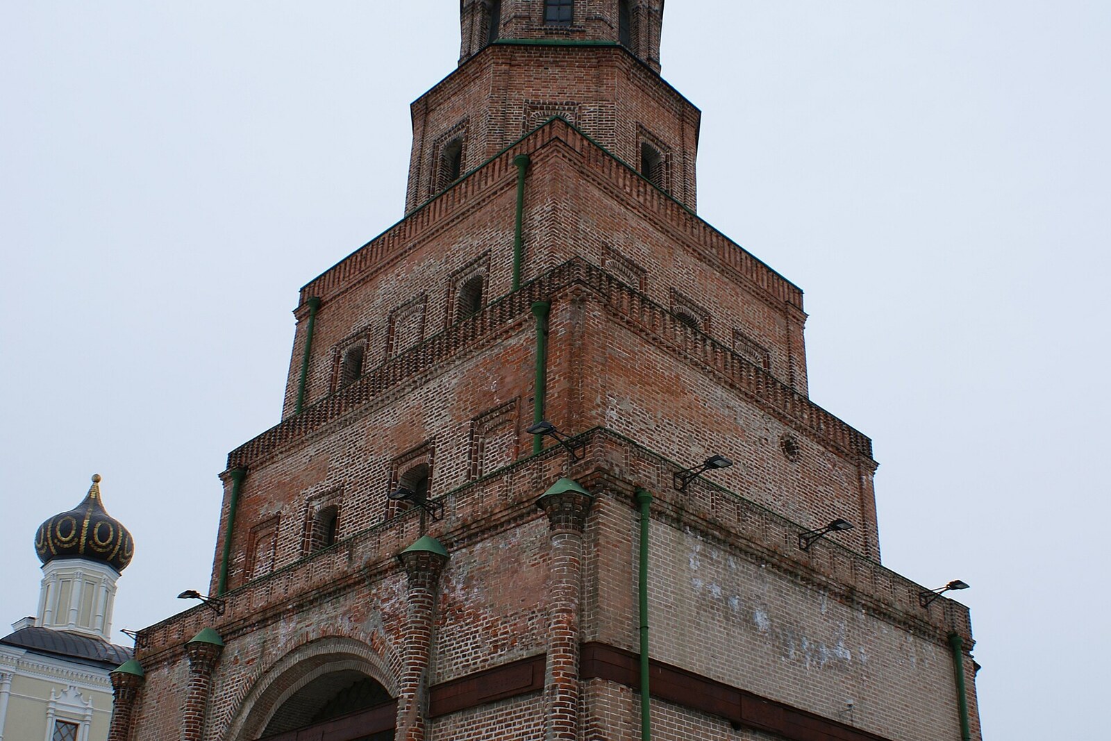 The red-brick, seven-tier Syuyumbike Tower in the Kazan Kremlin.