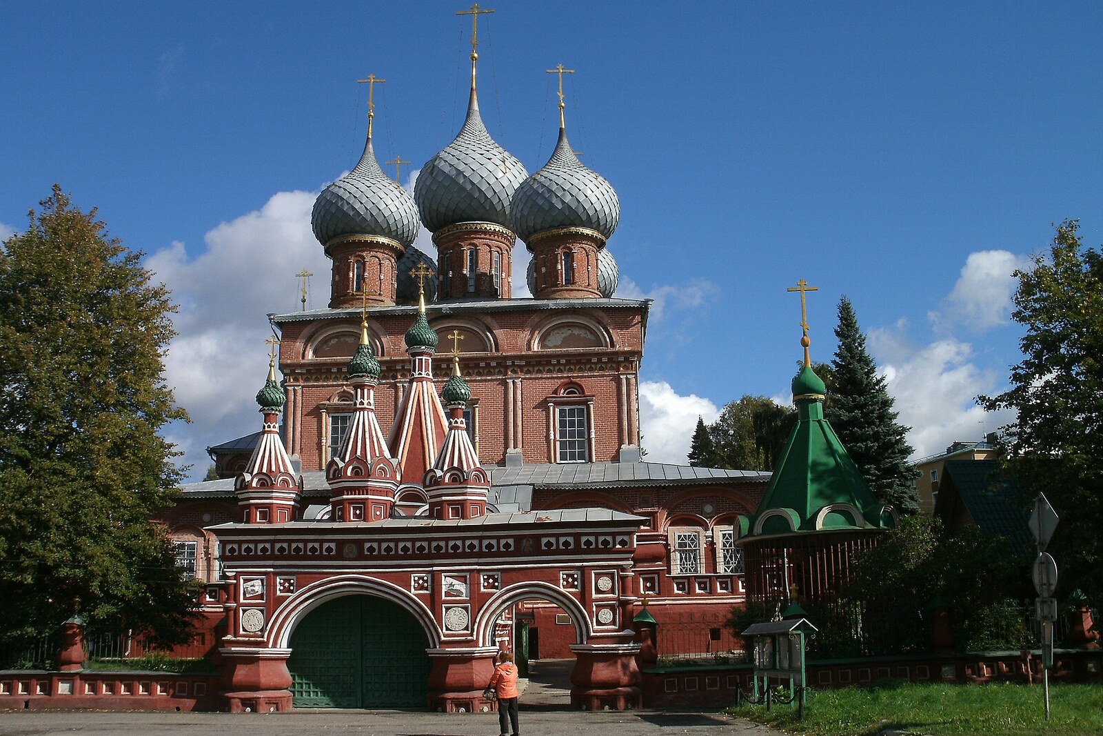 Church of the Resurrection on the Debra in Kostroma.