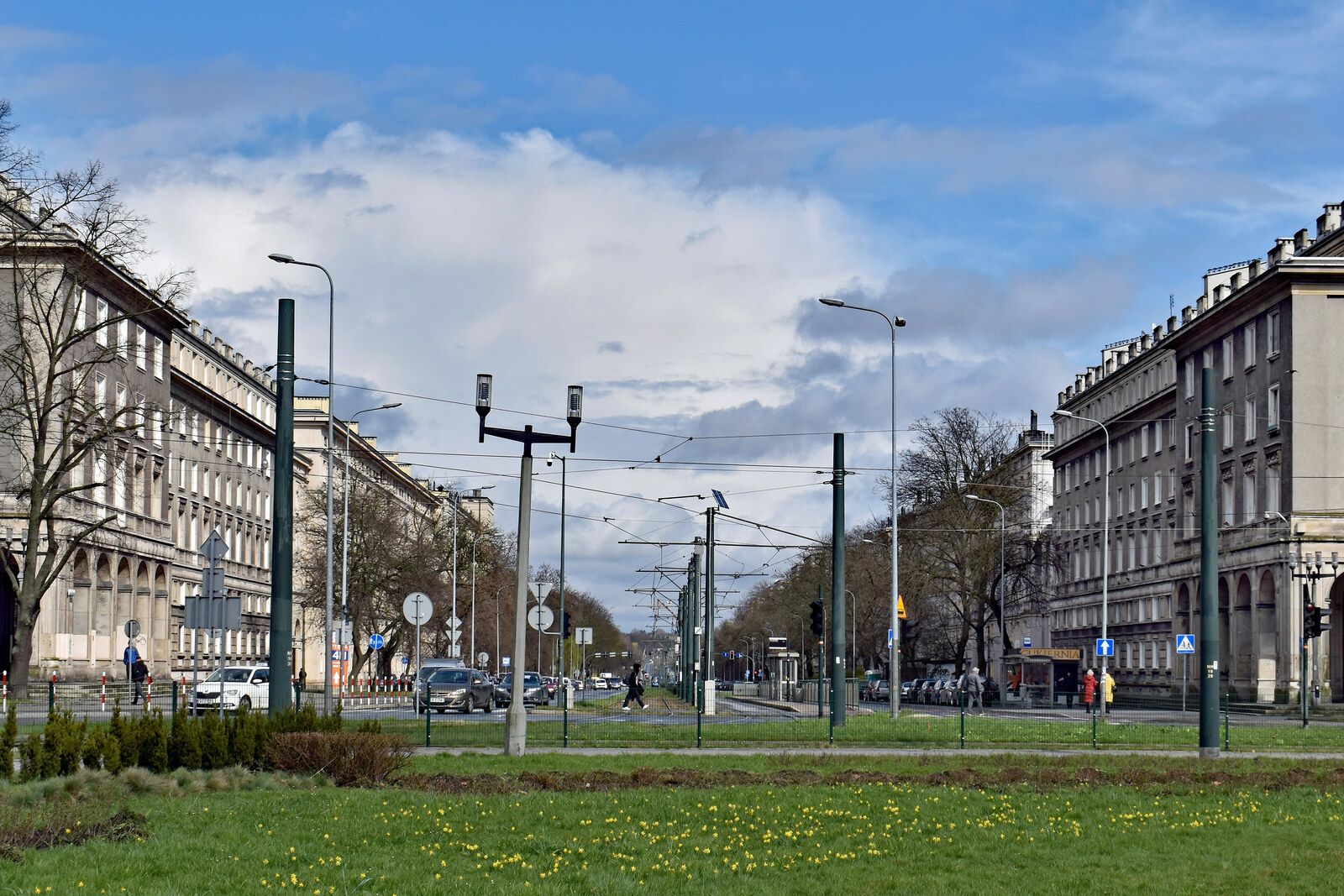 Aleja Solidarności, vue depuis l’ouest, Nowa Huta, Cracovie