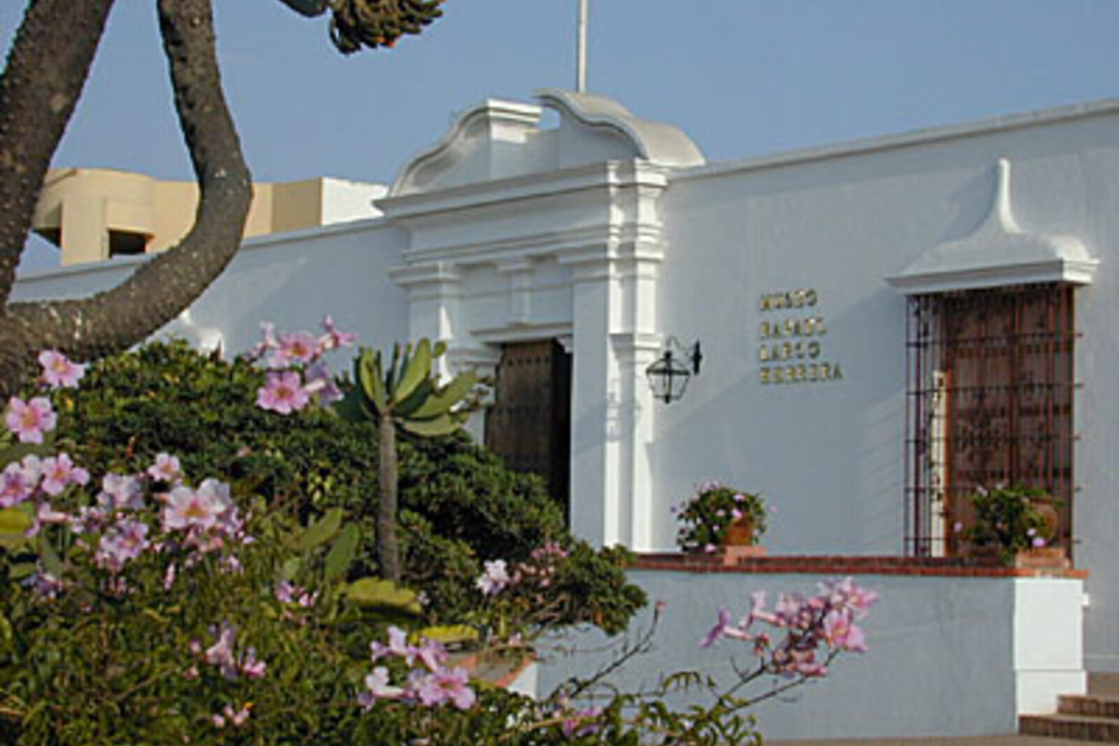 Exterior of Museo Larco