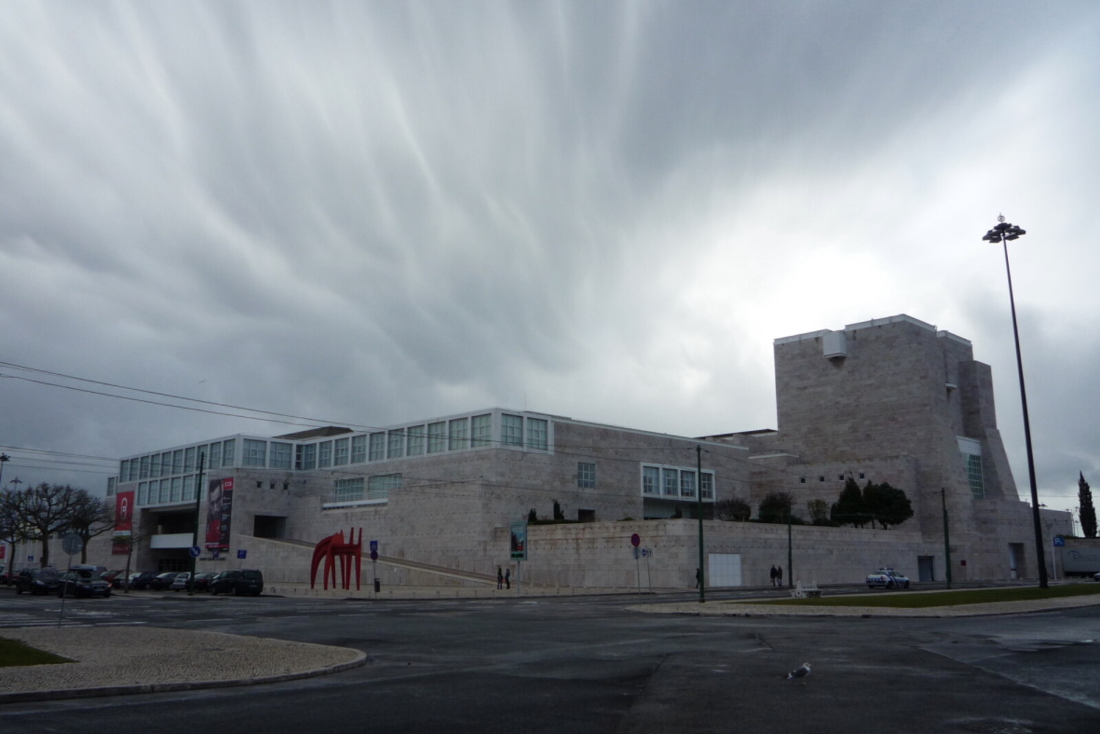 Exterior of the Belém Cultural Centre with limestone blocks and an inner courtyard