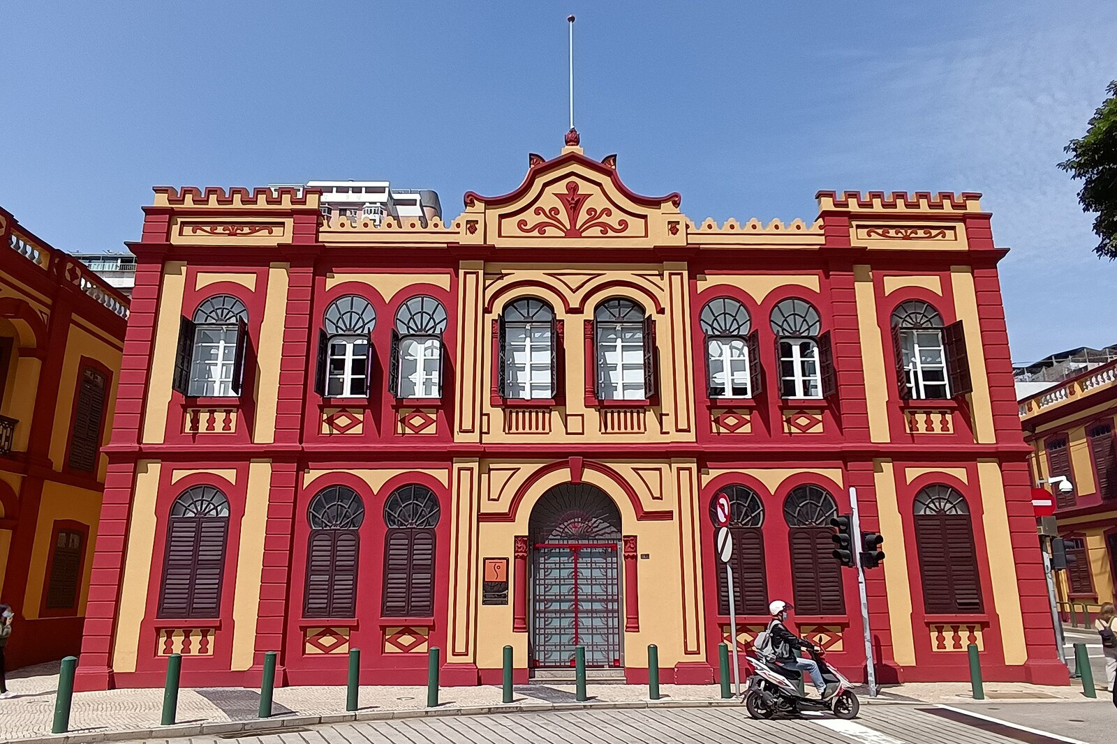 The neoclassical Tap Seac Gallery building with arches and shutters