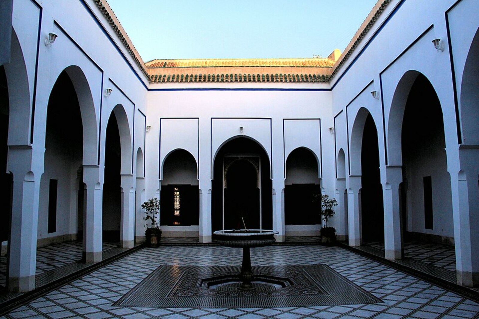 Cour intérieure du palais de la Bahia à Marrakech