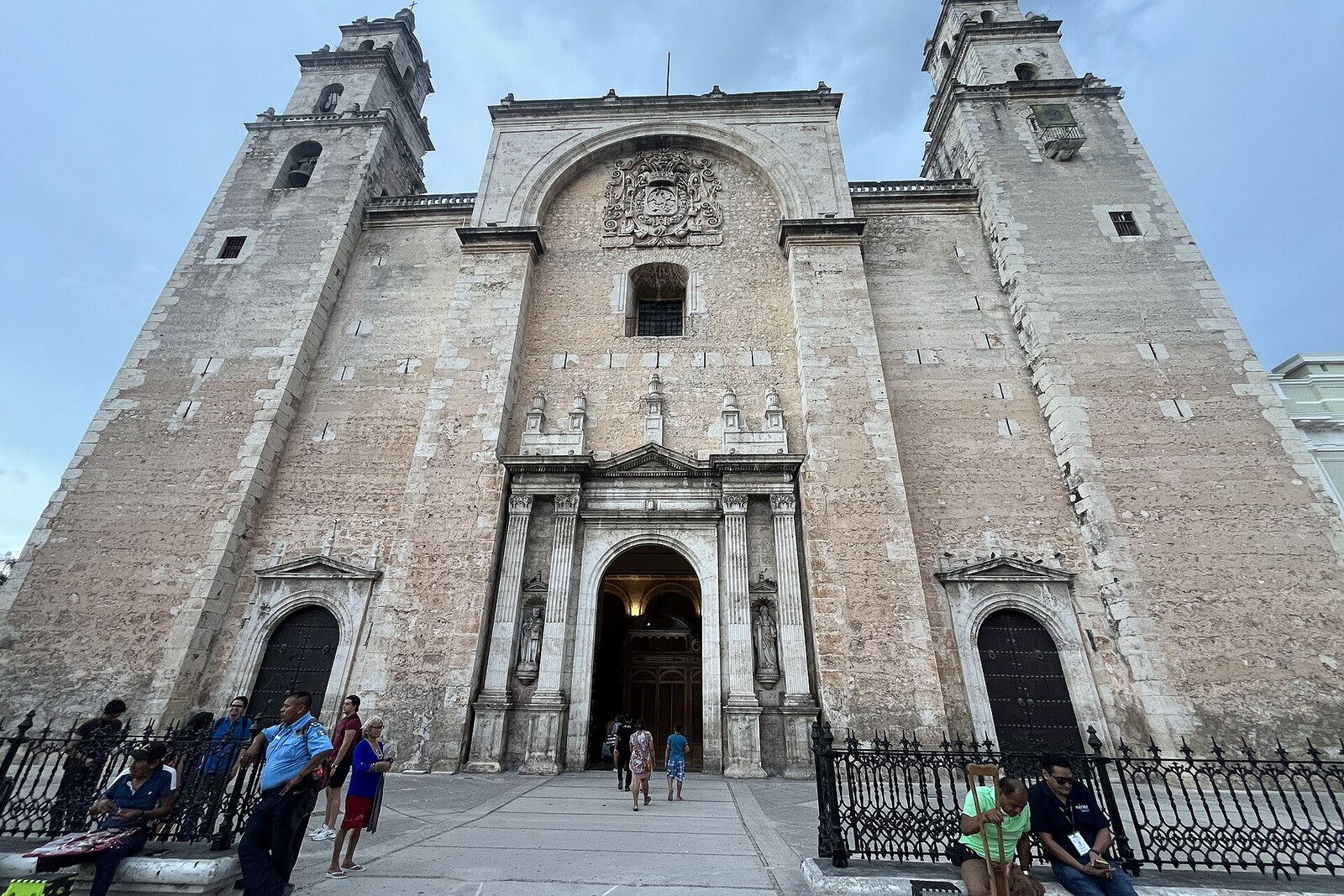 The main façade of San Ildefonso Cathedral with two towers.