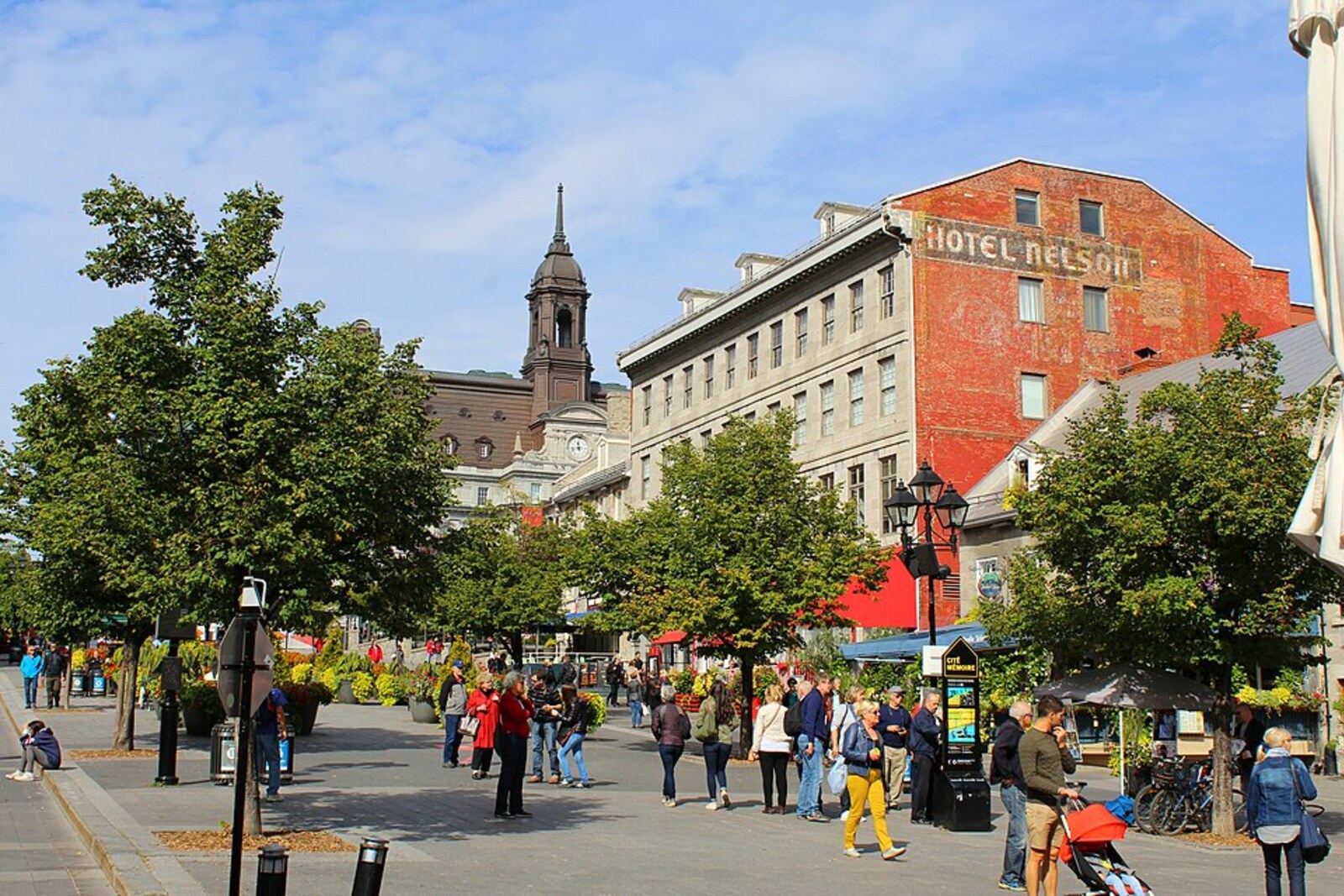 Place Jacques-Cartier in Old Montreal