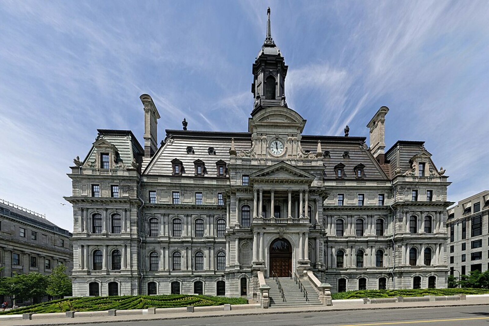 Montreal City Hall facade