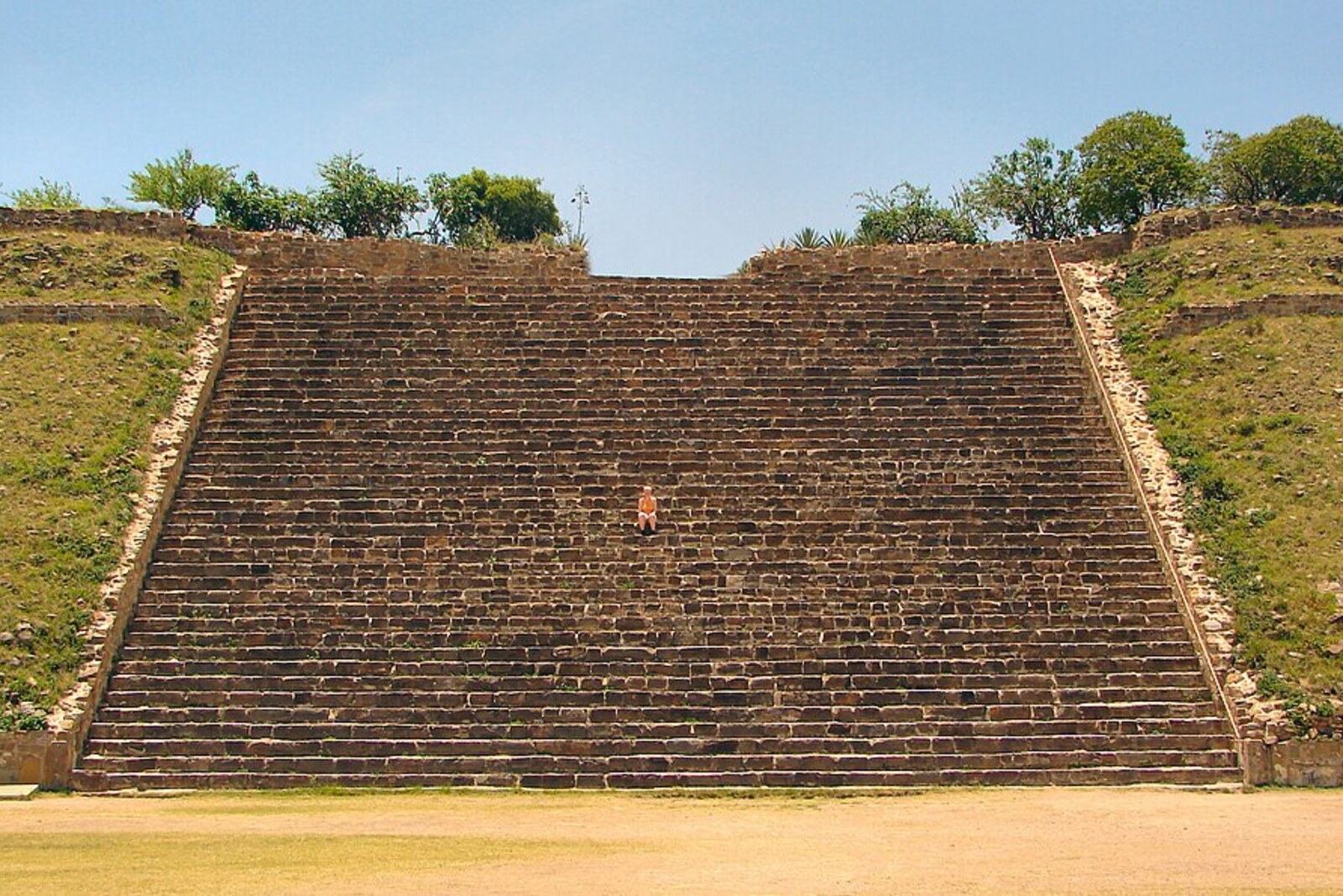 Monte Albán South Platform