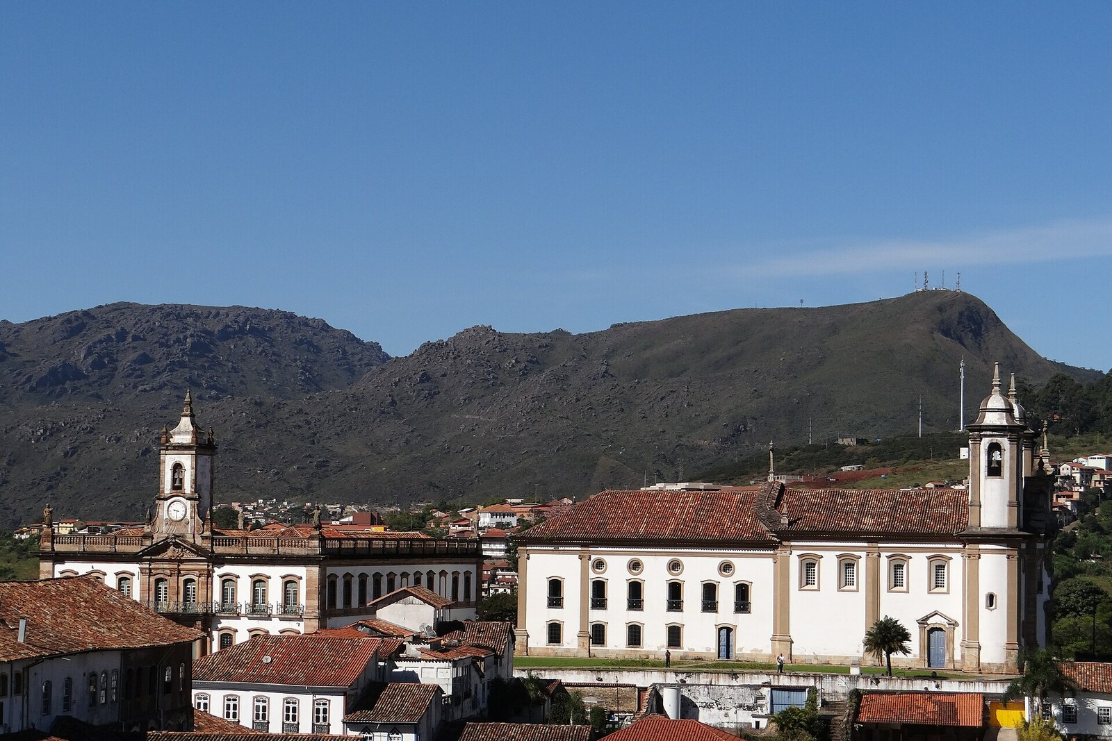 Praça Tiradentes in Ouro Preto, with historic façades around it.