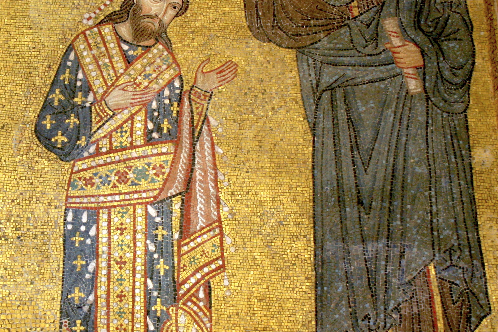 Christ places a crown on Roger II in a Martorana mosaic.