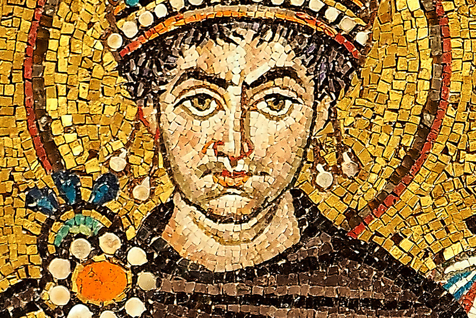 Mosaic of Justinian with clergy and soldiers in the Basilica of San Vitale.