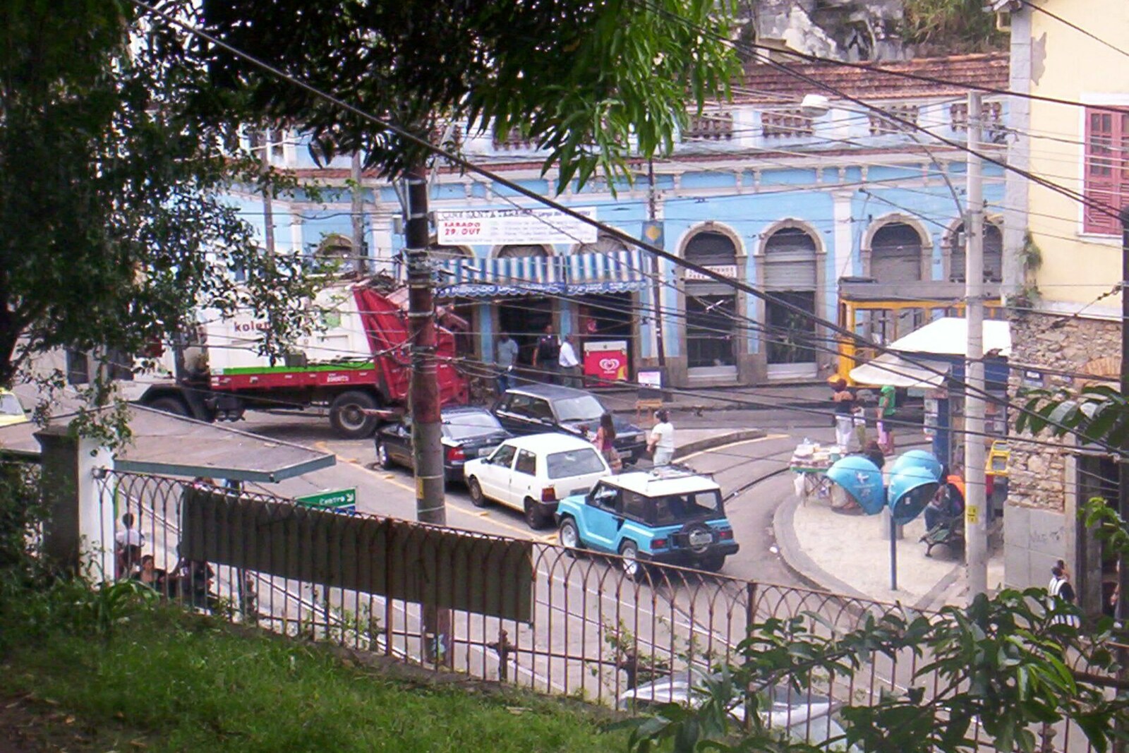 Largo dos Guimarães in Rio de Janeiro