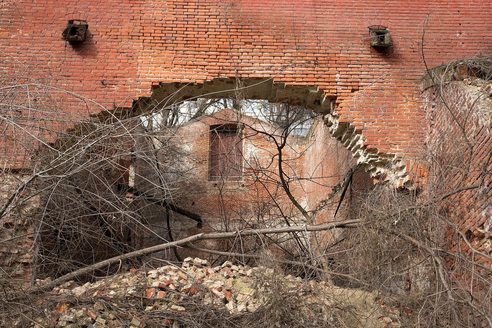 Red-brick arched buildings of the Paramonov Warehouses on the slope by the Don.