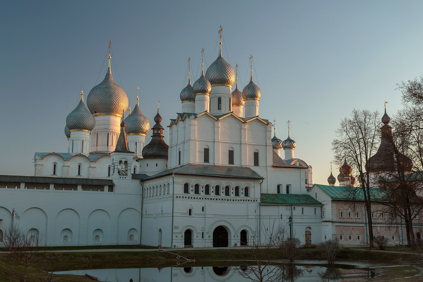 The Church of the Resurrection above the Resurrection Gates between two towers.