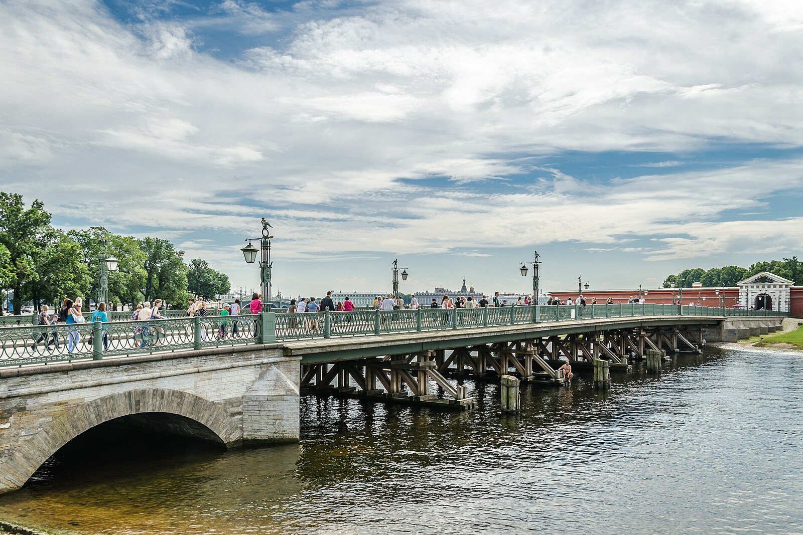 Ioannovsky Bridge leads to the gate of Peter and Paul Fortress.
