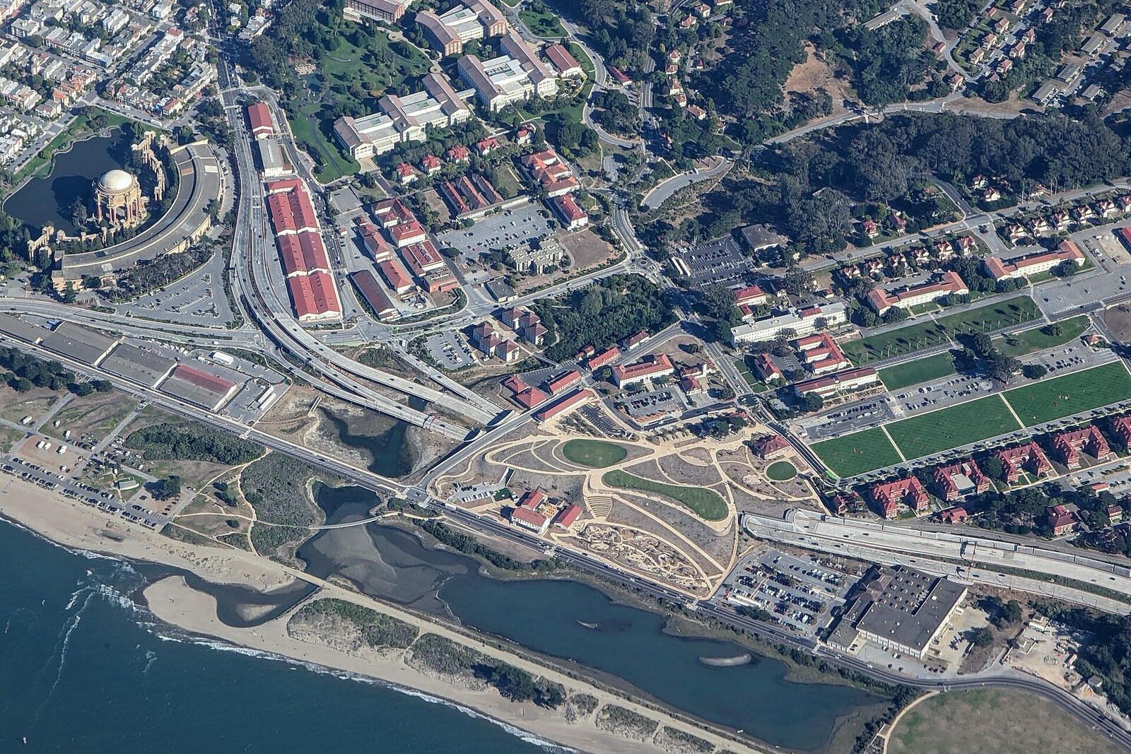 Presidio Tunnel Tops park, aerial view