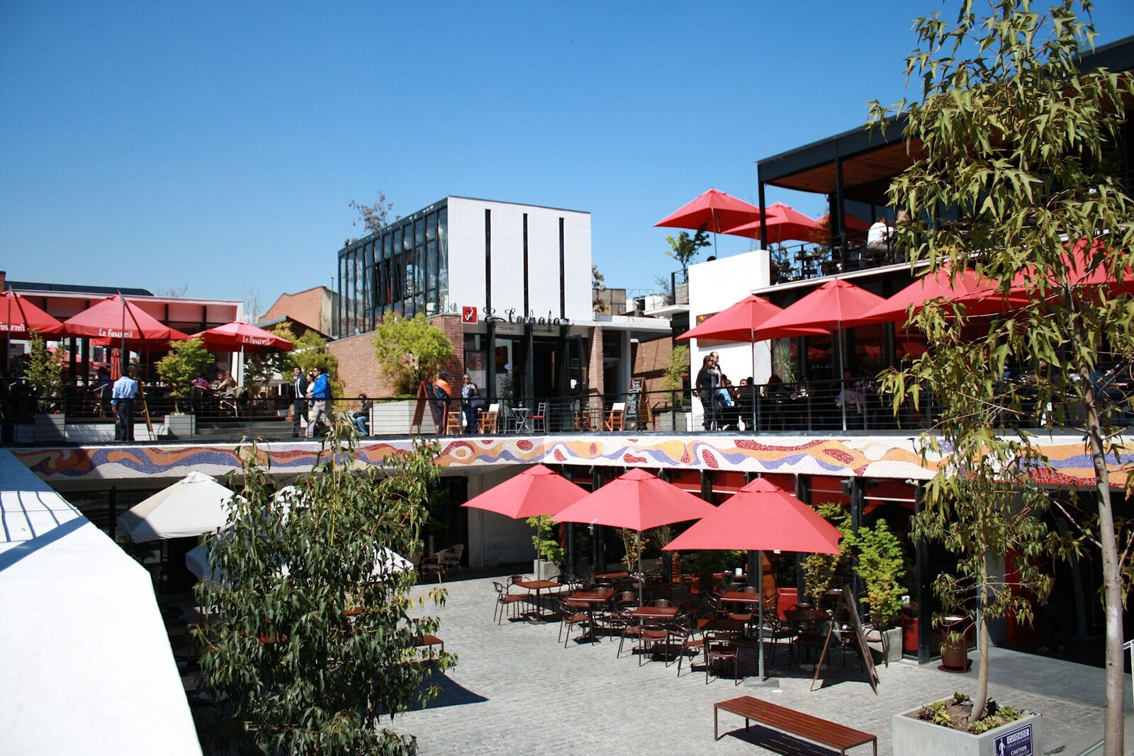 The inner courtyard of Patio Bellavista, with terraces and passageways.