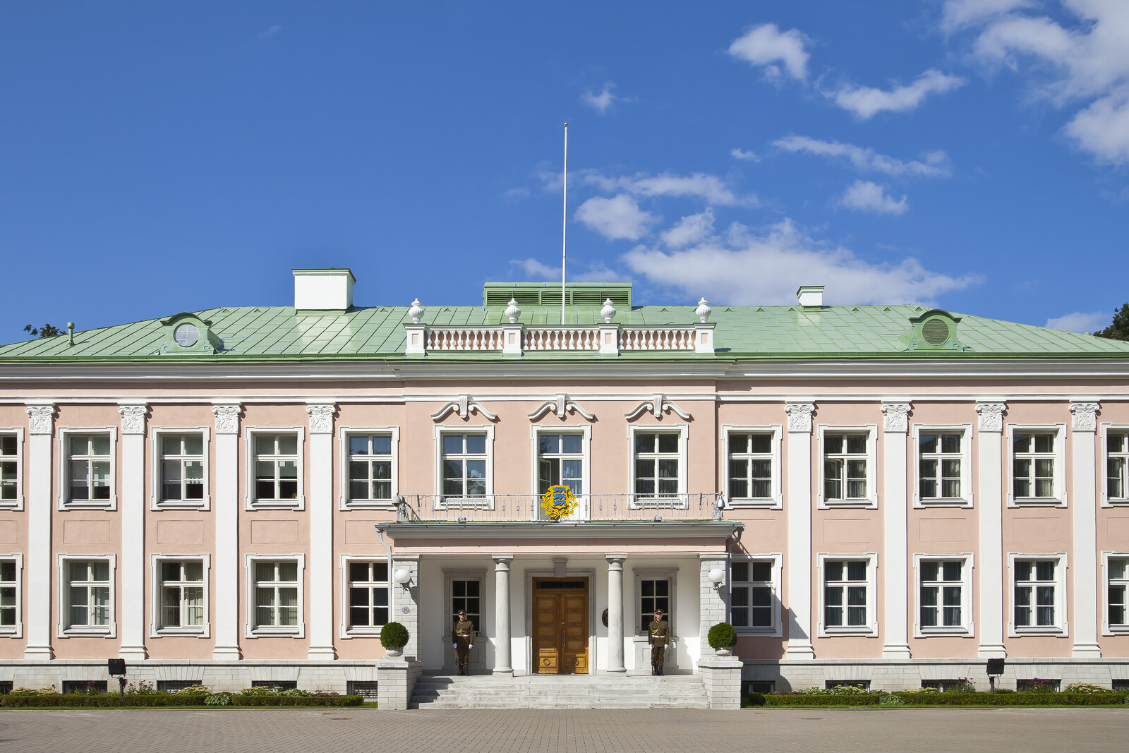 Neo-Baroque Presidential Palace with columns and a green roof