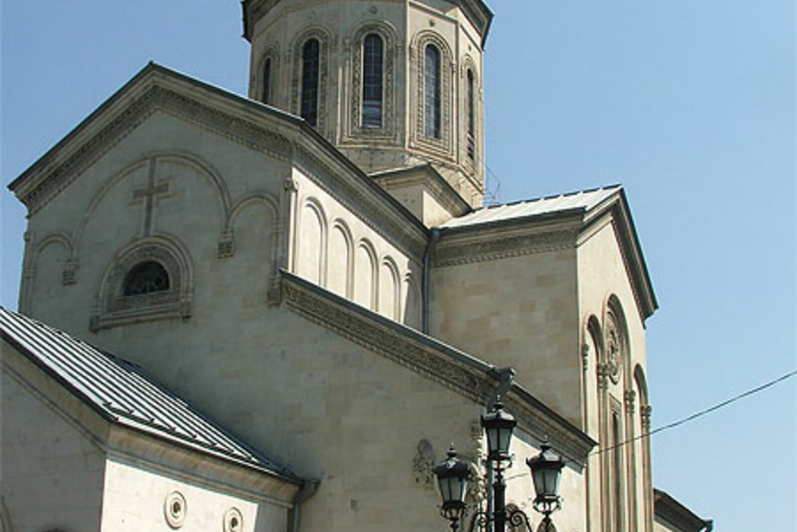 The façade of Kashveti Church on Rustaveli Avenue in Tbilisi.