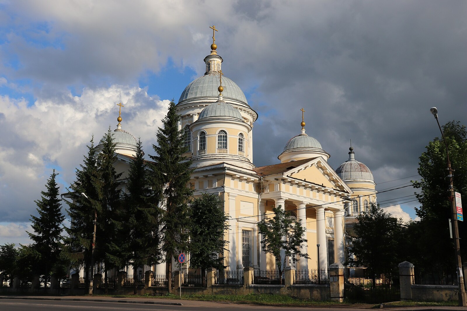 The five-domed Transfiguration Cathedral with columned porticoes.