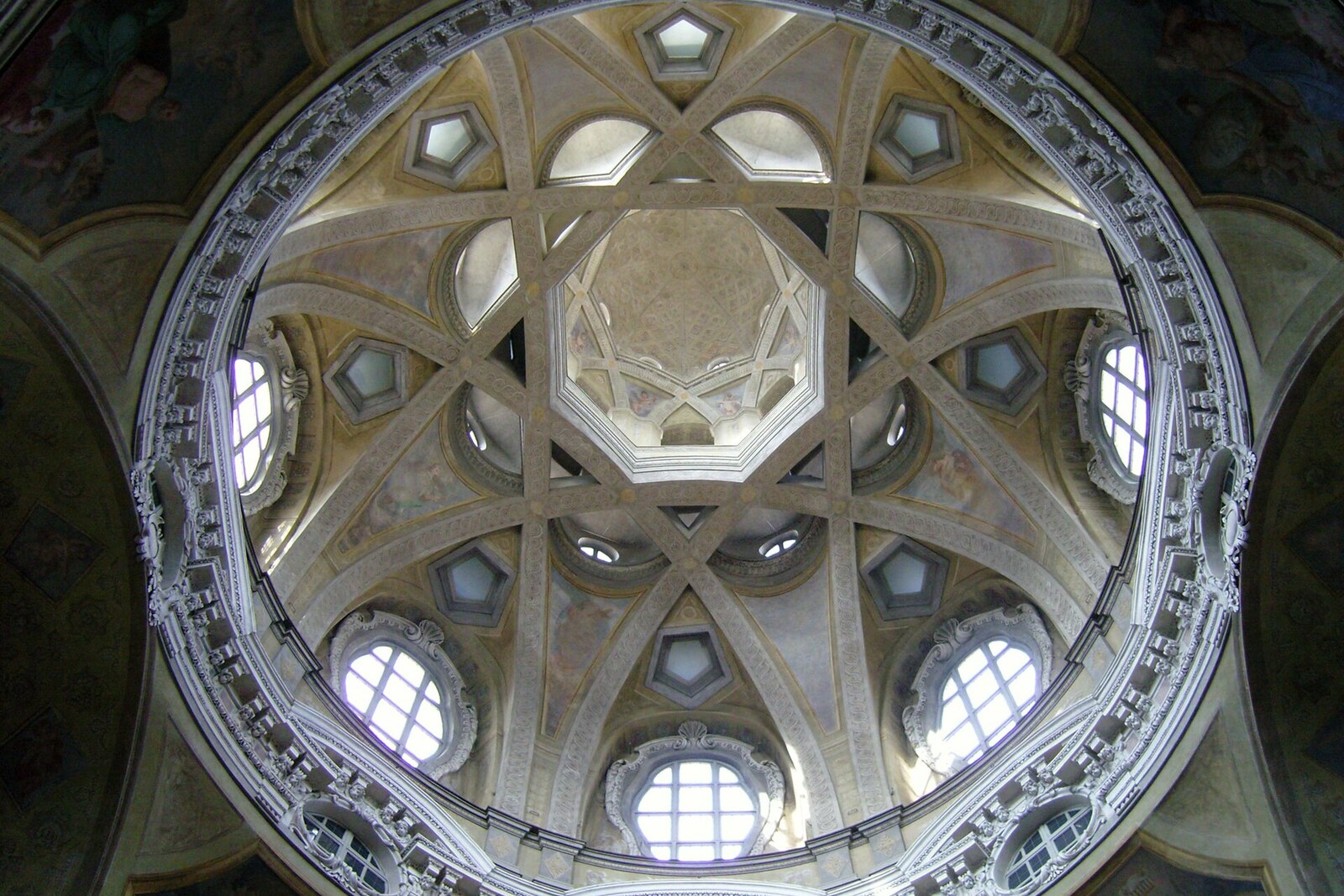 Intersecting arches in the dome of the Church of San Lorenzo.