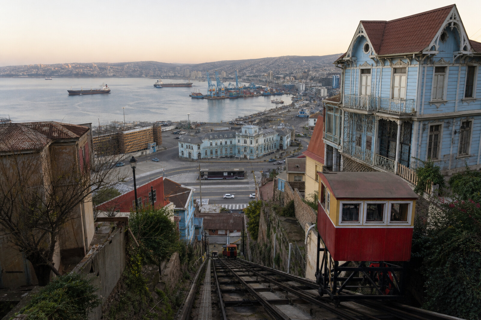 Illustration of Valparaíso: the port grid below, ascensor rails, and balcony-like hills above the bay.