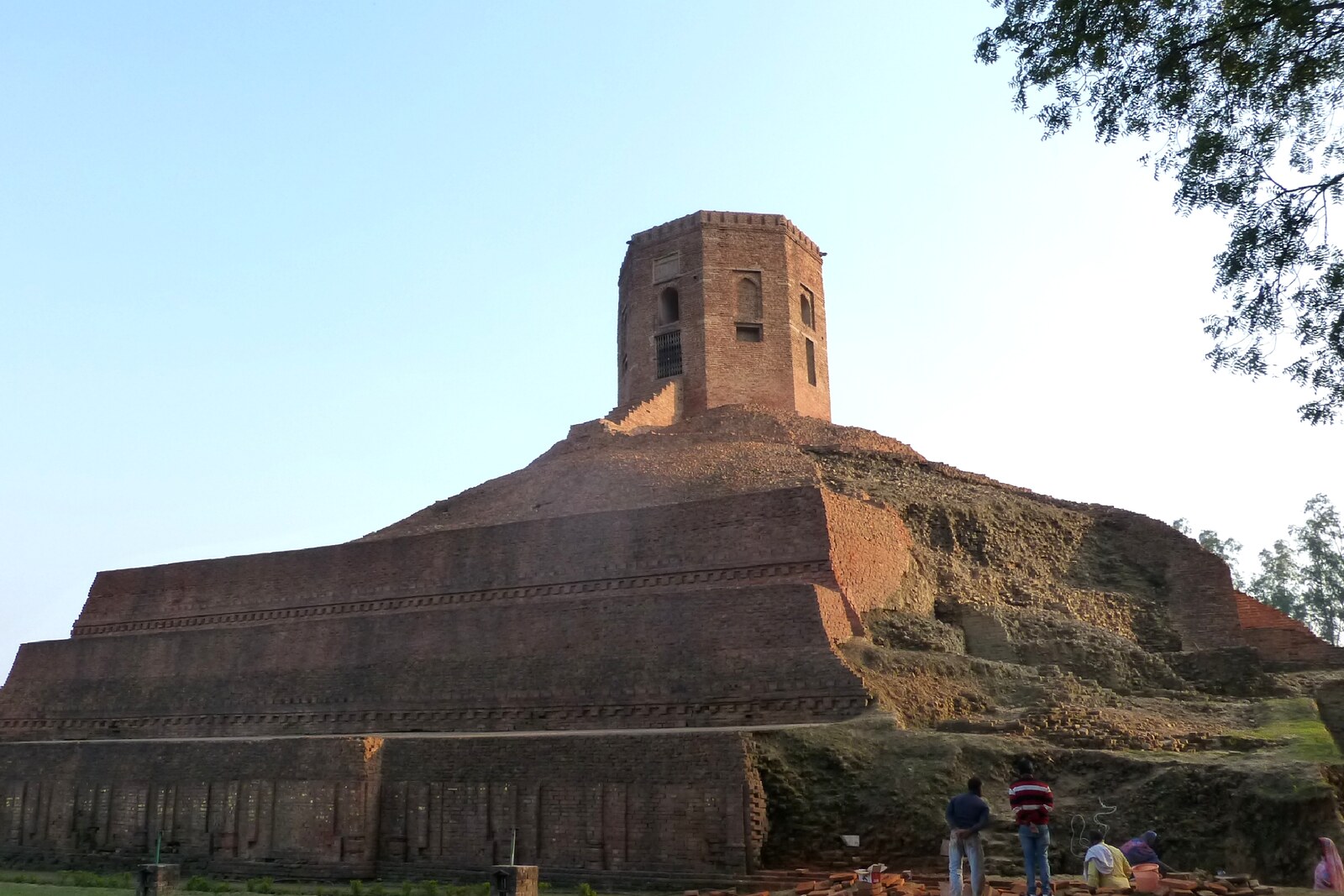 The massive brick Chaukhandi Stupa with an octagonal tower on top