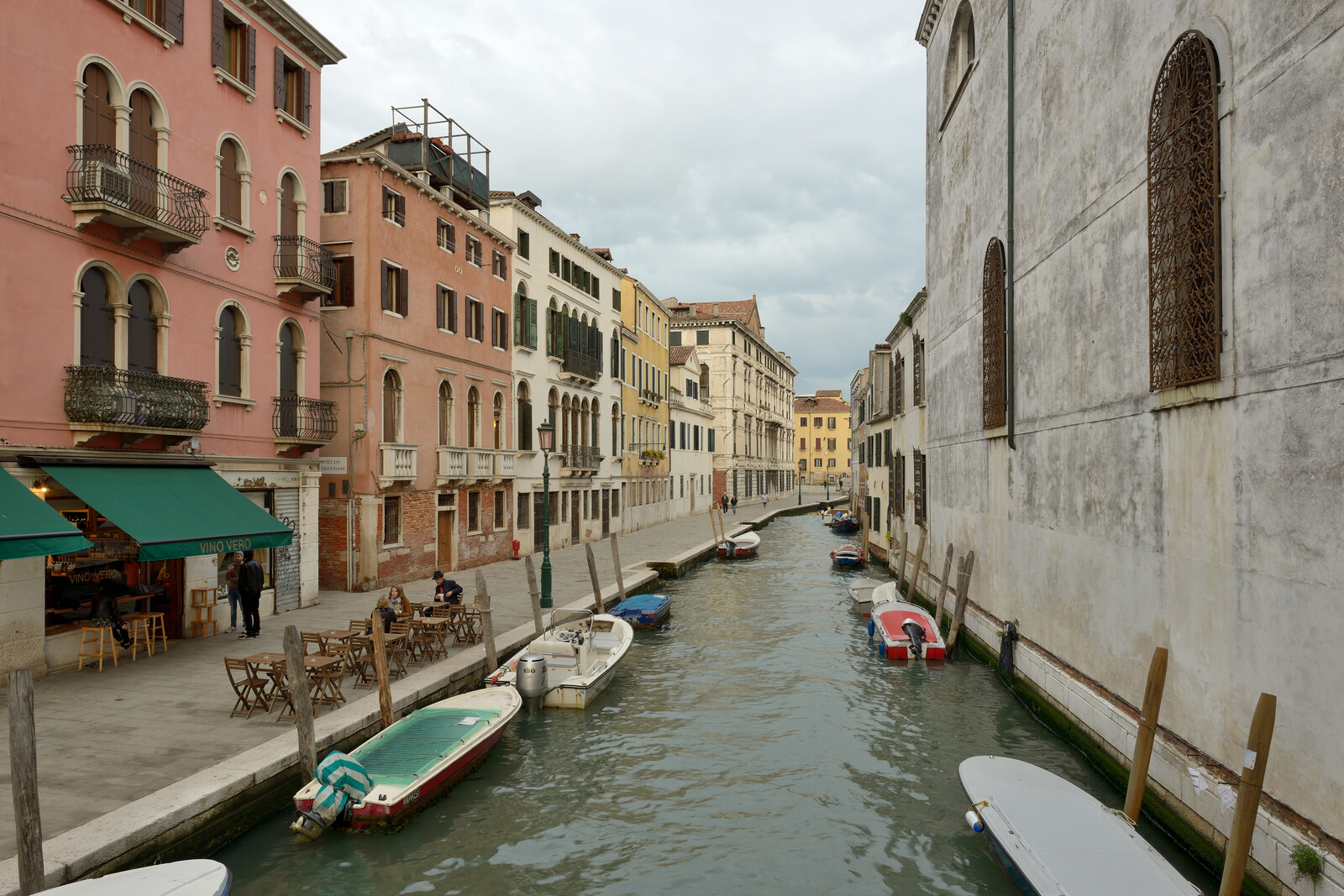 The canal by Fondamenta della Misericordia, with boats and old buildings
