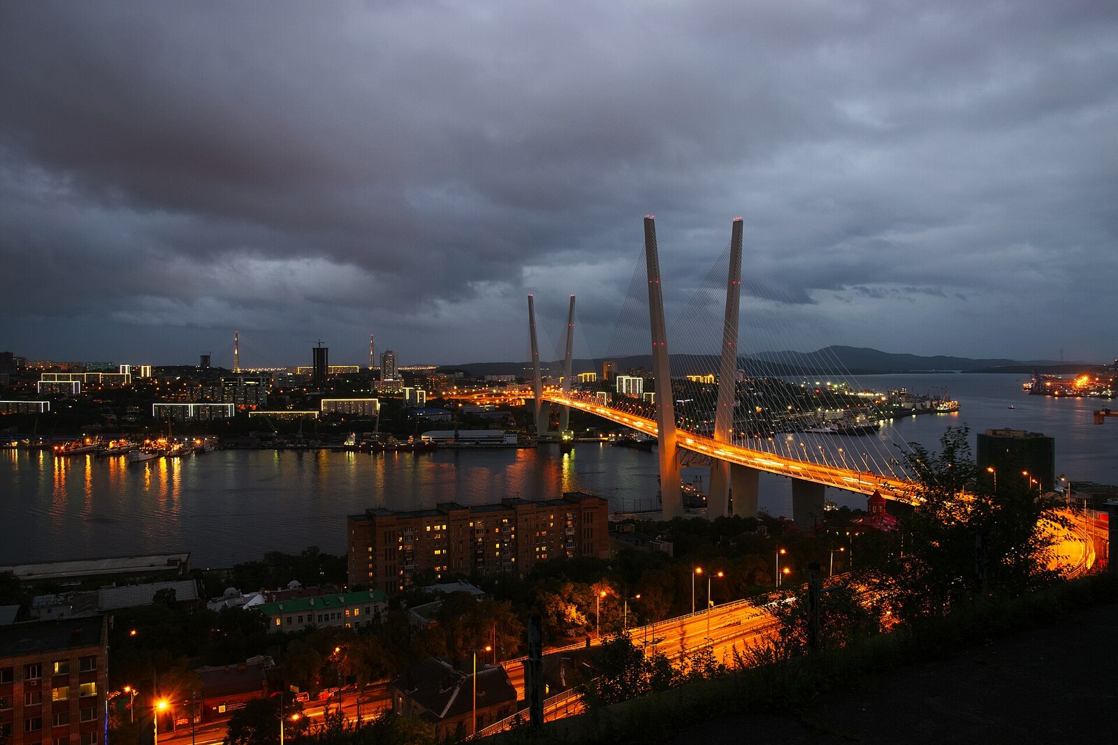 Golden Bridge crosses Golden Horn Bay in Vladivostok.