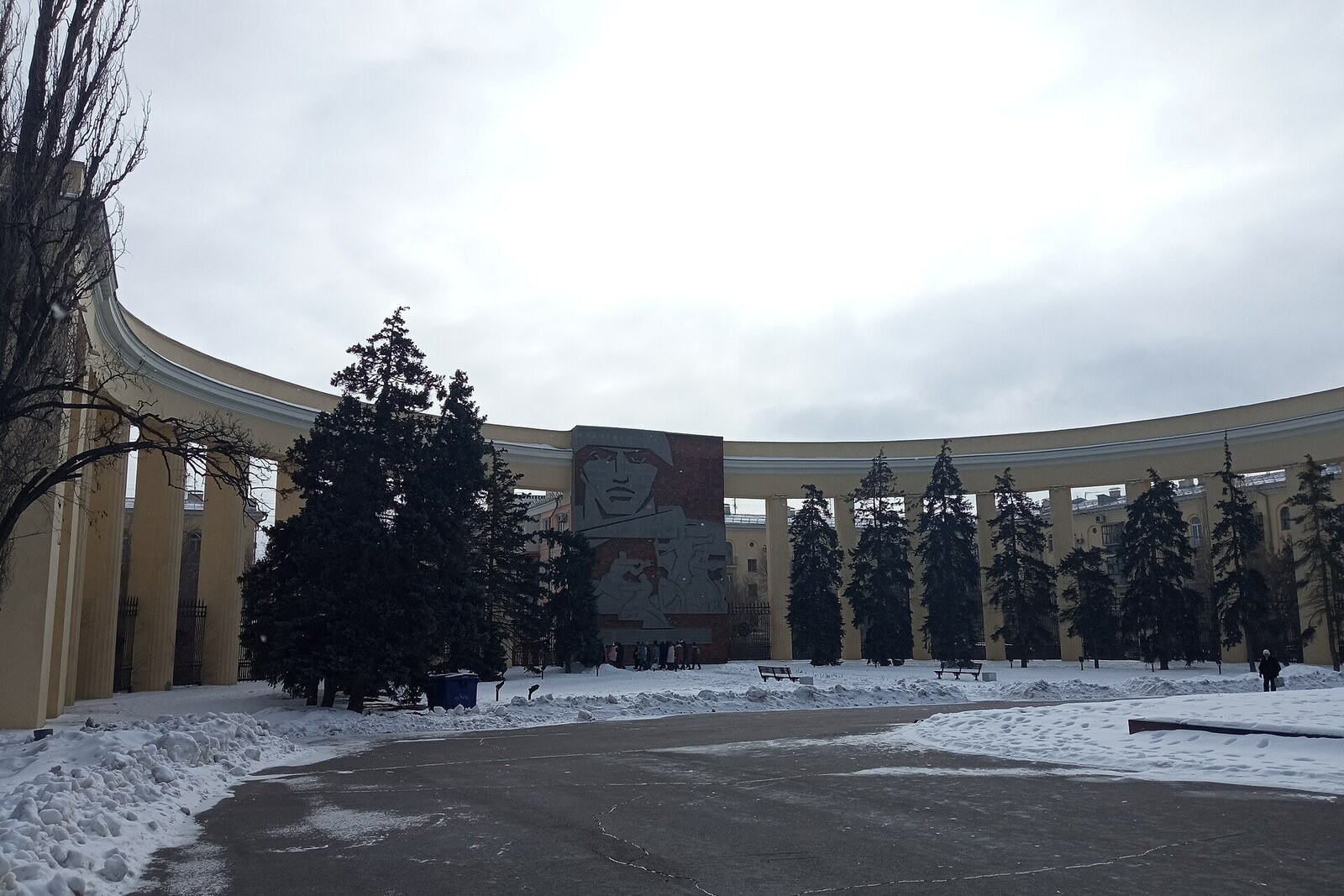 Pavlov's House in Volgograd, seen from the street.