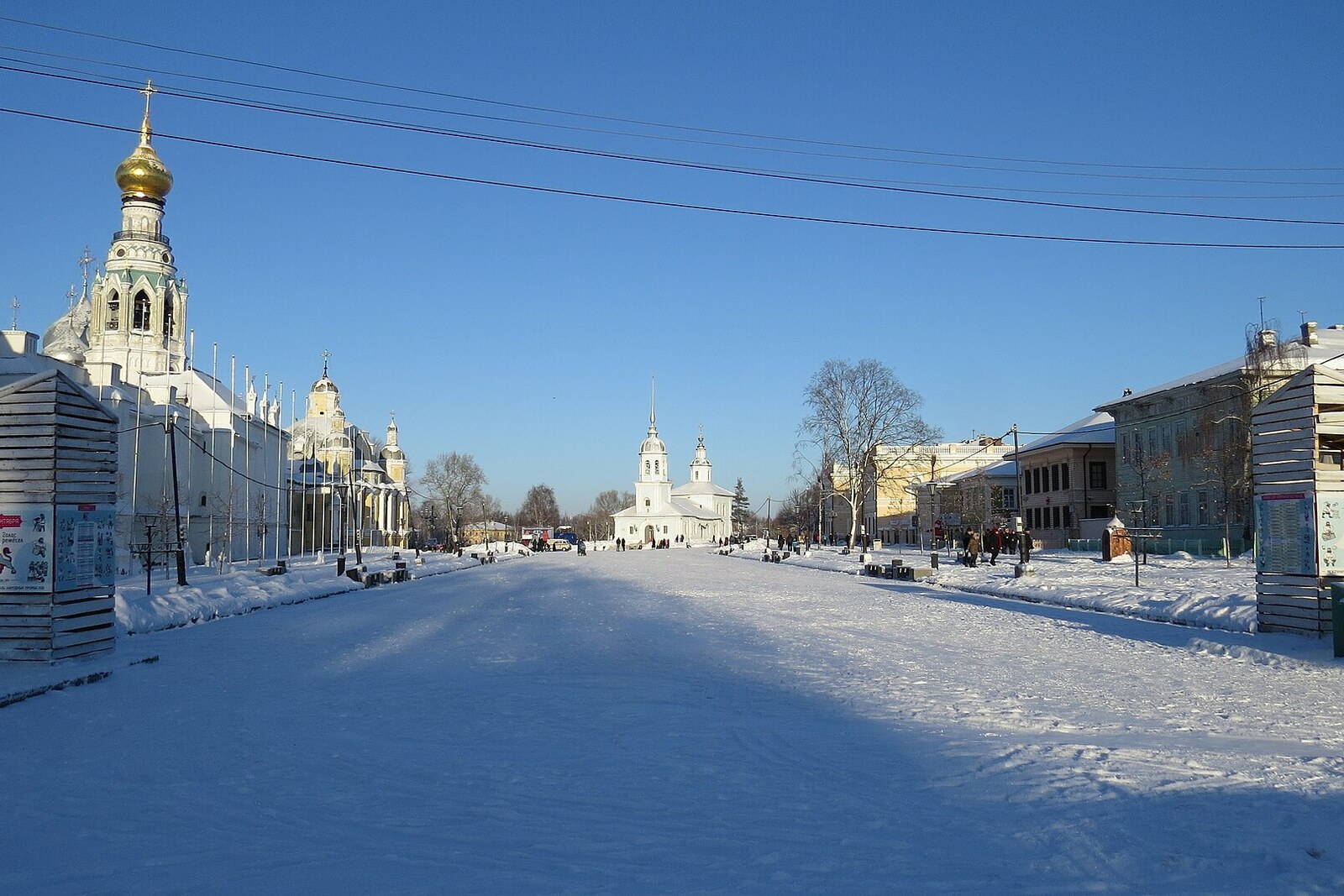 Kremlin Square in Vologda in winter before the installation of the new monument, with a view of the square's open space.