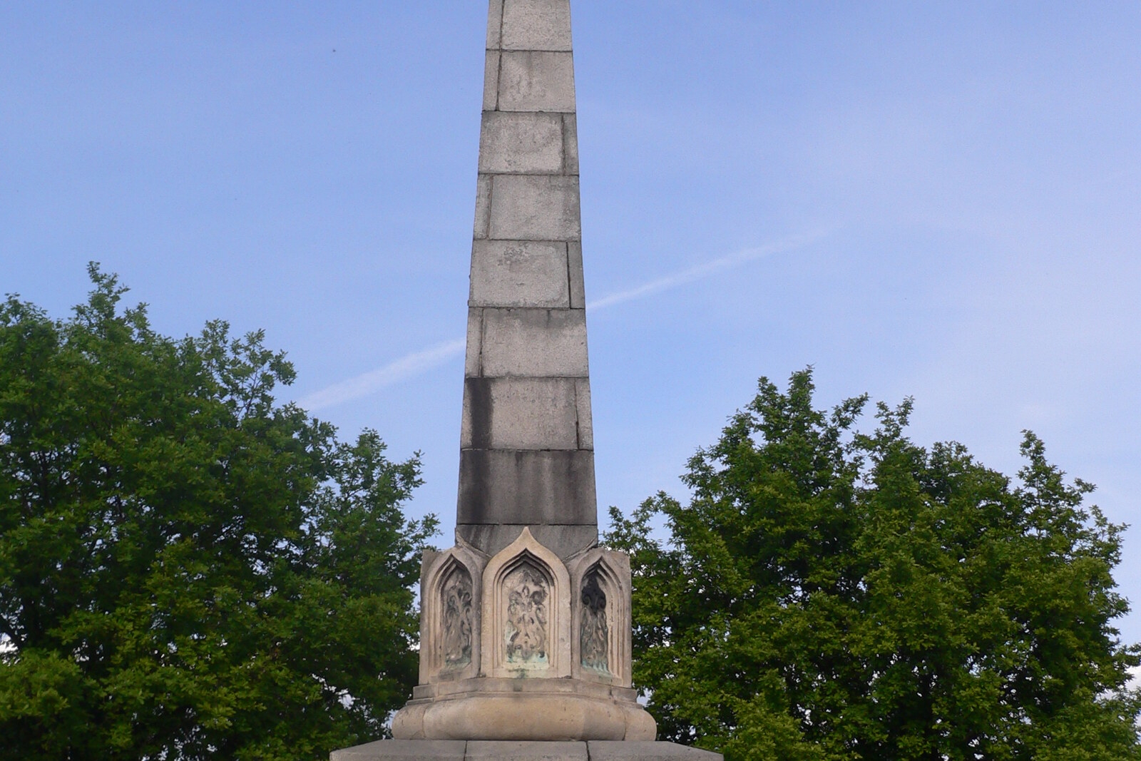 A granite obelisk marking the 800th anniversary of Vologda.